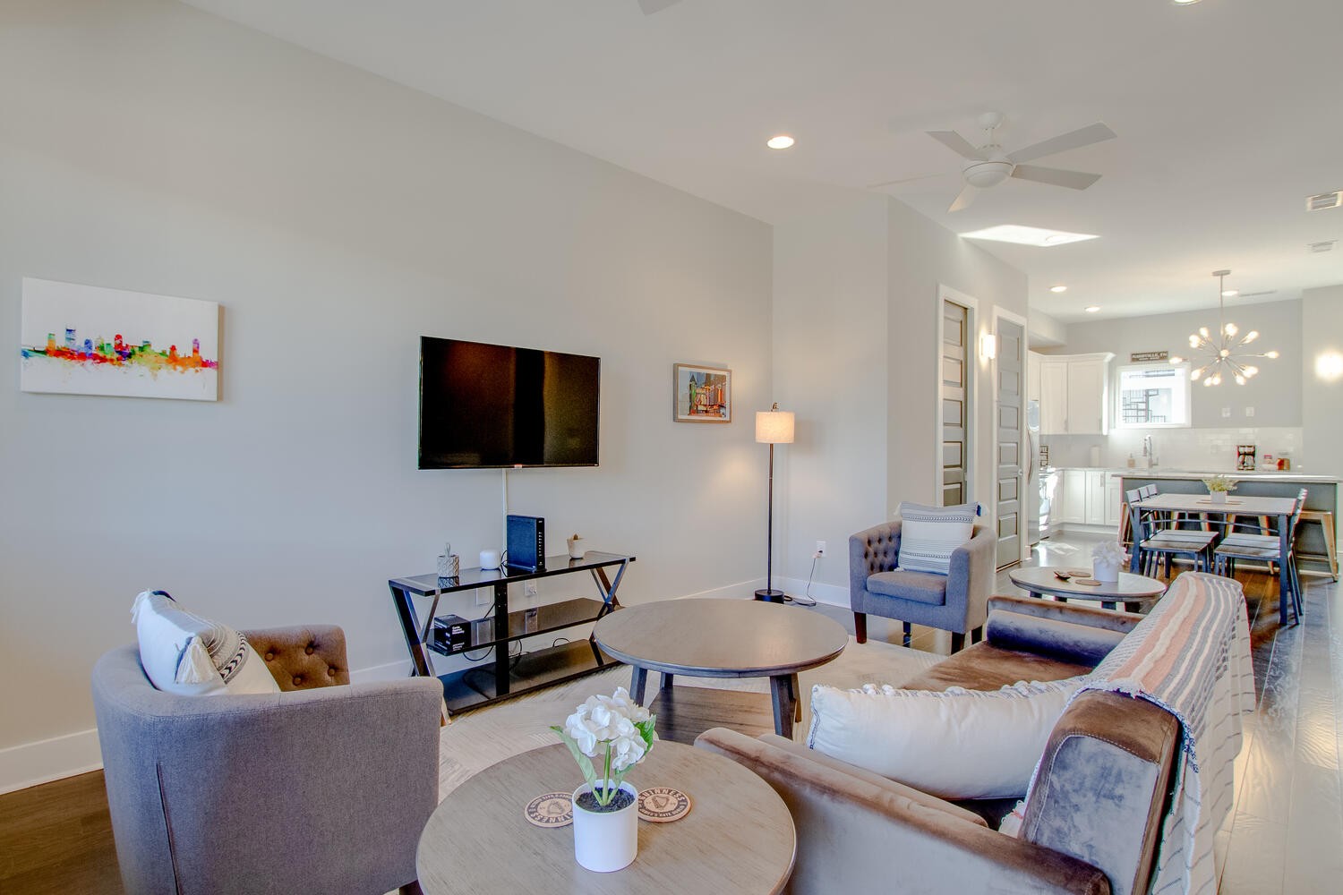 2410 Meharry Blvd Unit: 12