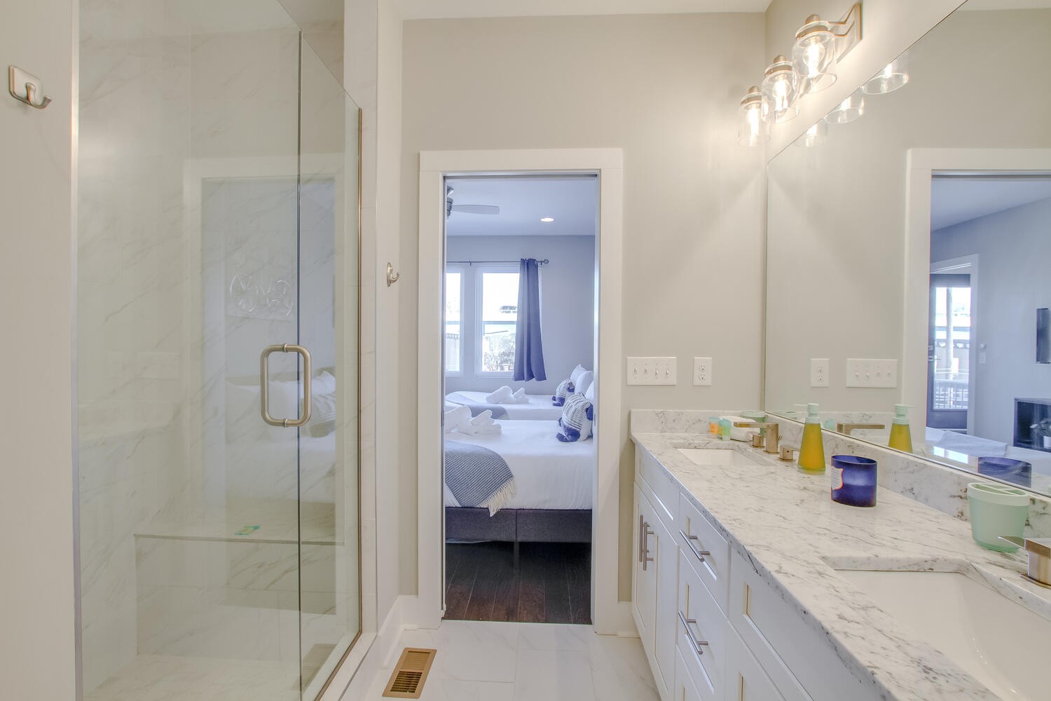 2410 Meharry Blvd Unit: 12