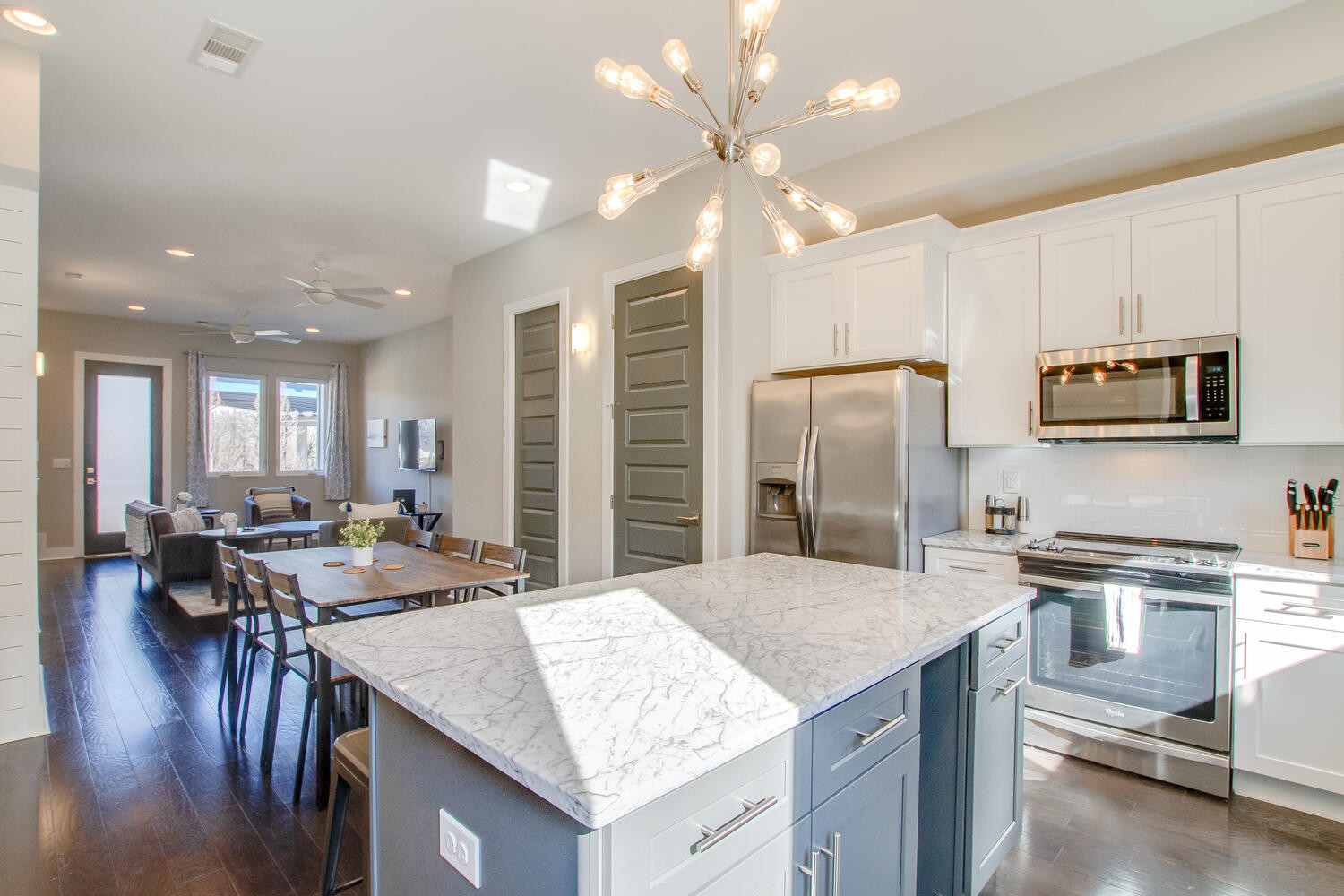 2410 Meharry Blvd Unit: 12