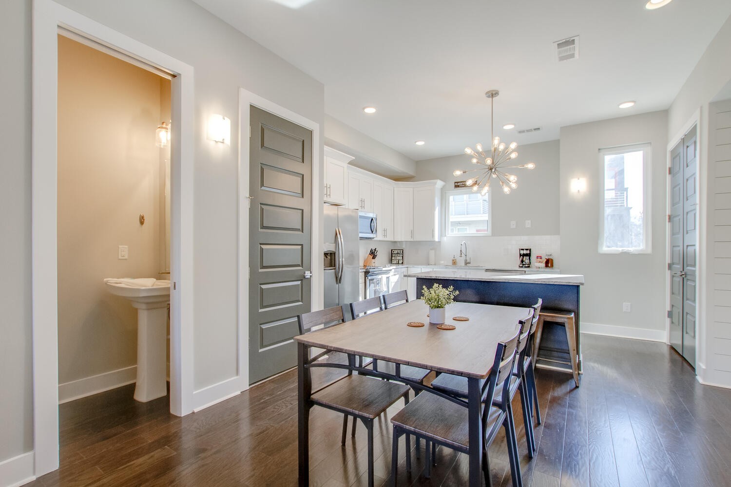 2410 Meharry Blvd Unit: 12