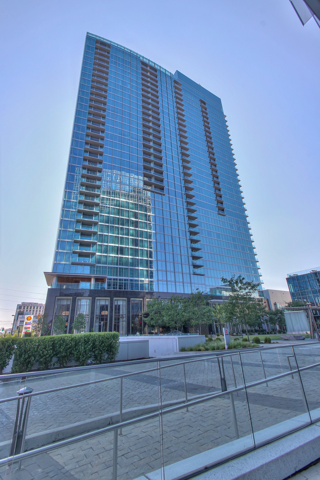 1616 West End Ave Unit: 2401