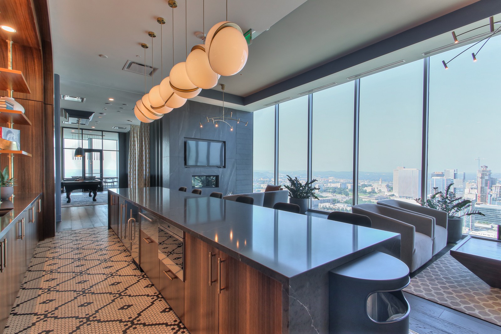 1616 West End Ave Unit: 2401