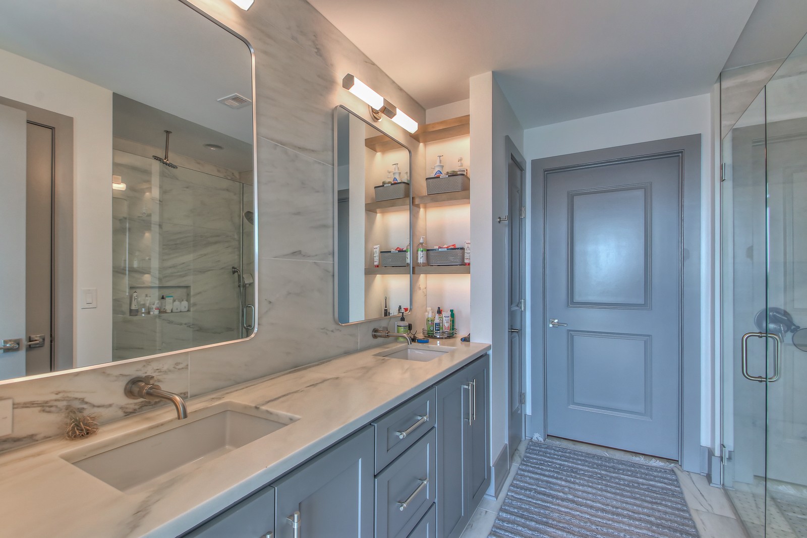 1616 West End Ave Unit: 2401