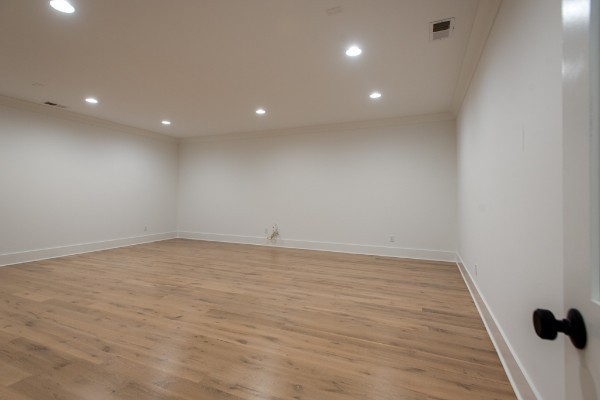 1517 Lone Oak Cir