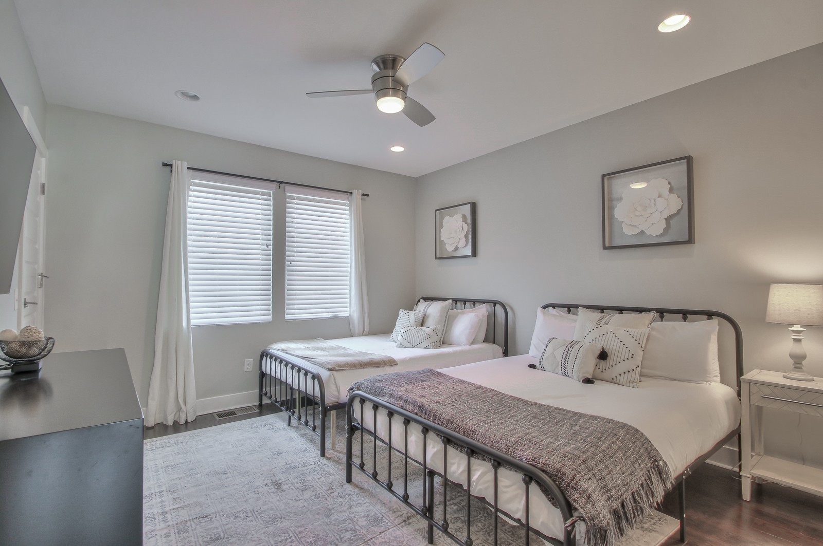 2410 Meharry Blvd Unit: 8