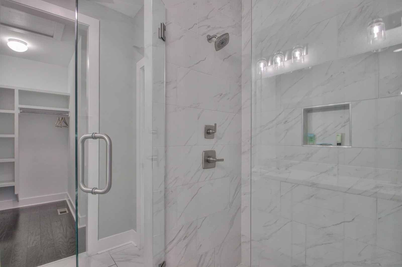 2410 Meharry Blvd Unit: 8