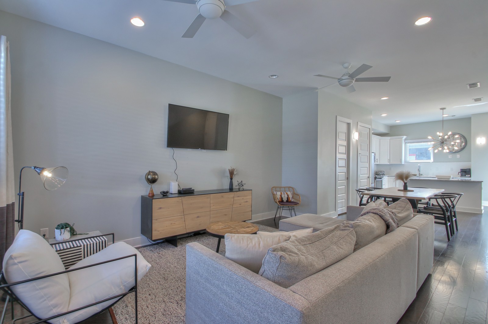 2410 Meharry Blvd Unit: 6