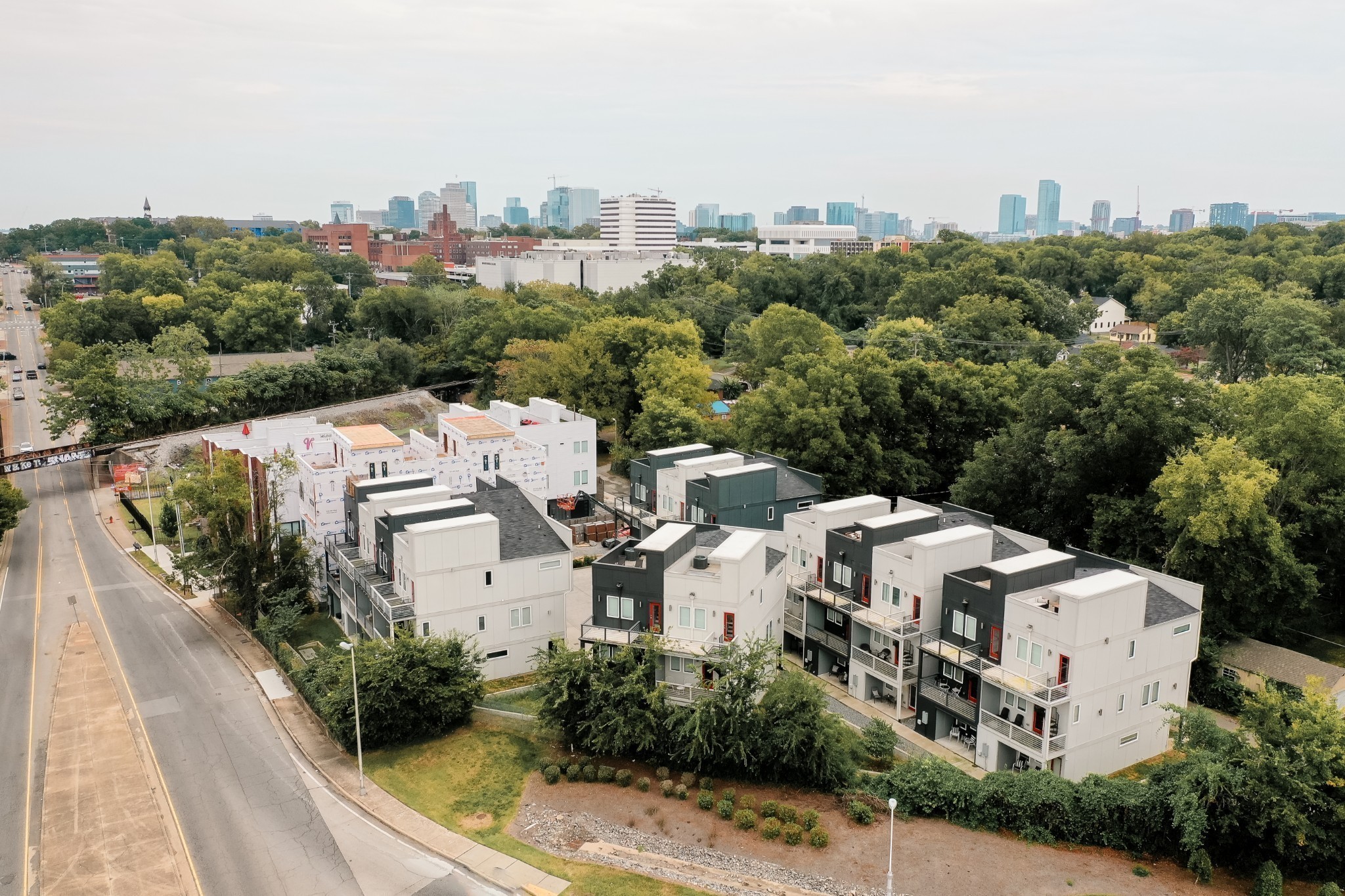 2410 Meharry Blvd Unit: 9