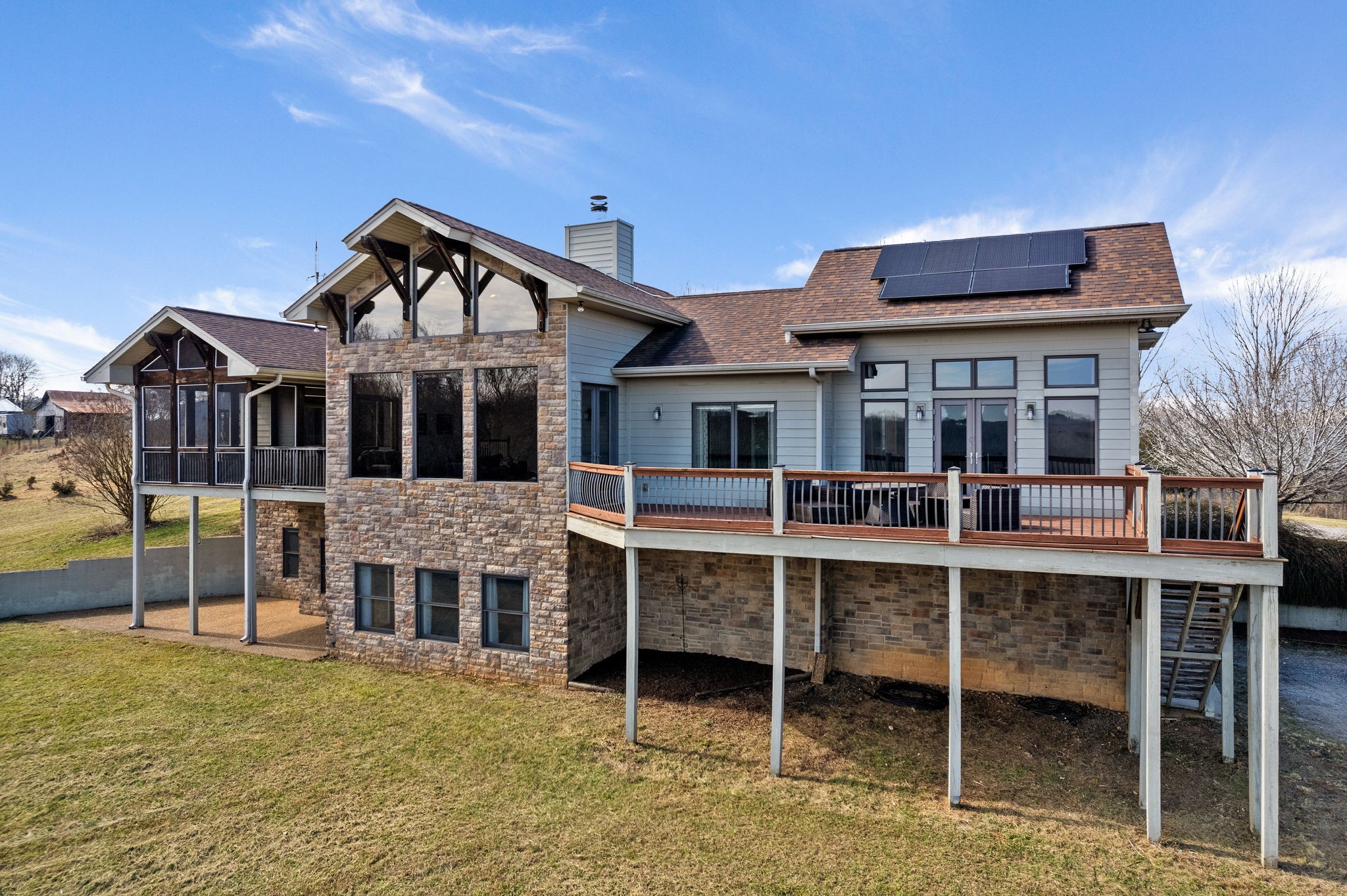 5870 Highway 41A
