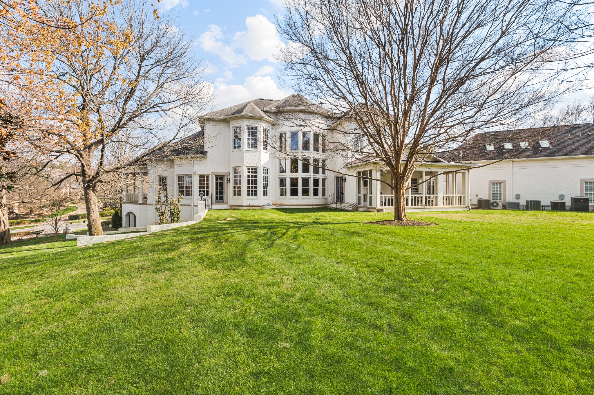 299 Jones Pkwy