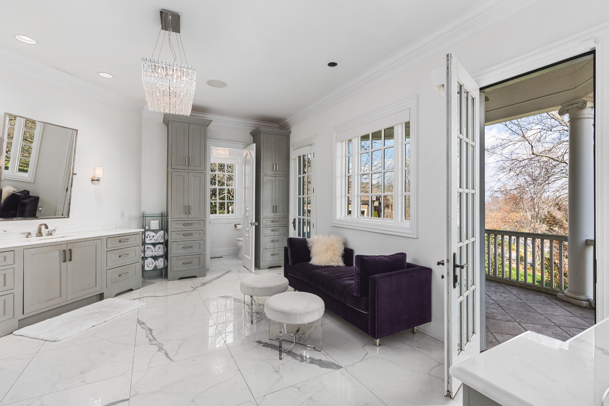 299 Jones Pkwy