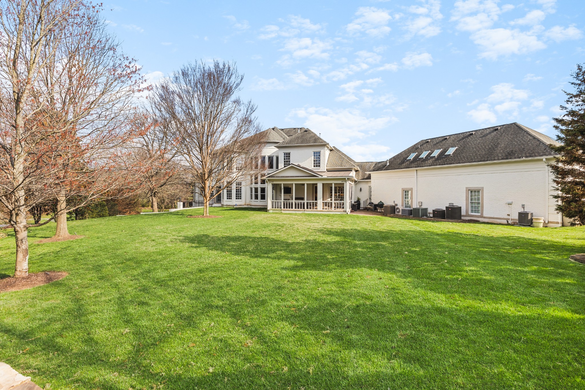 299 Jones Pkwy