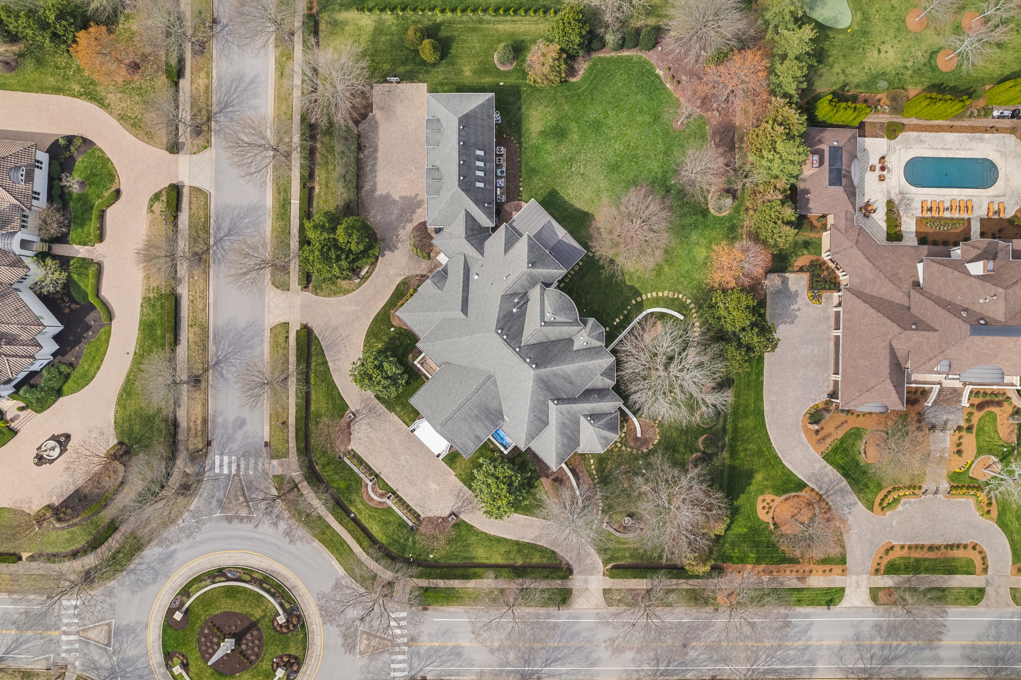 299 Jones Pkwy