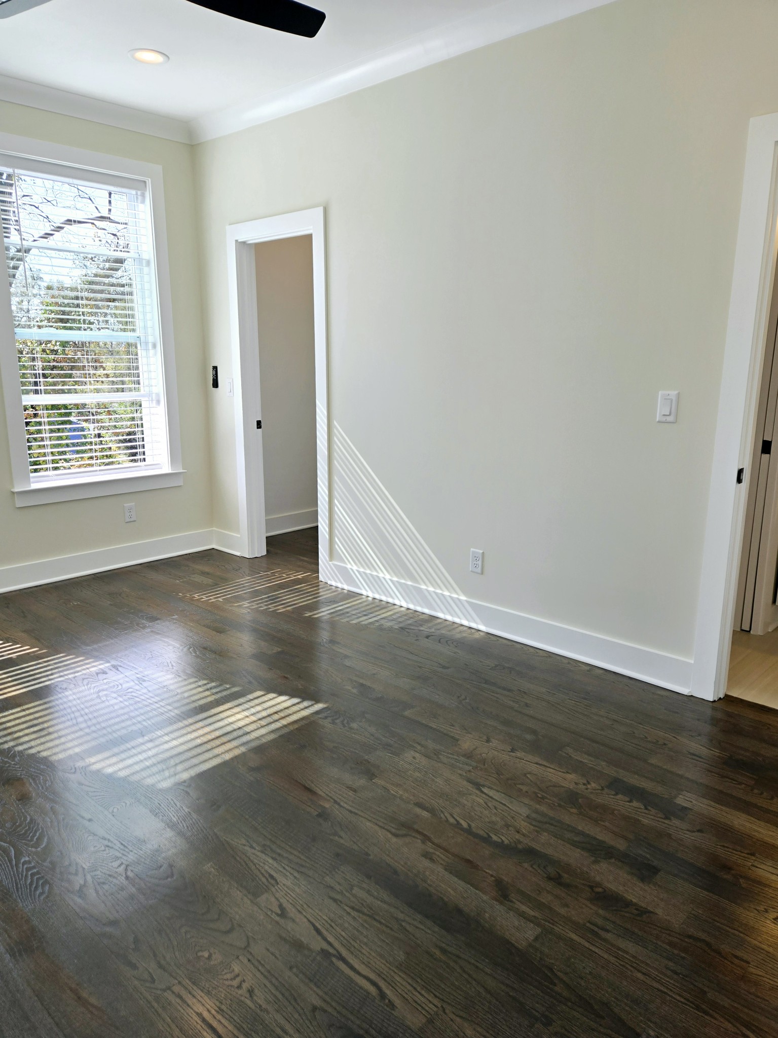 906A Elvira Ave