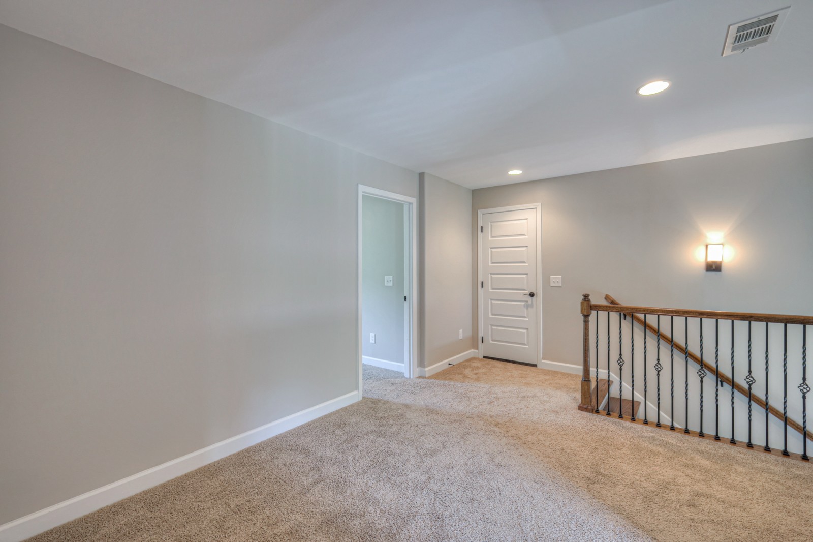 5114 Myra Dr