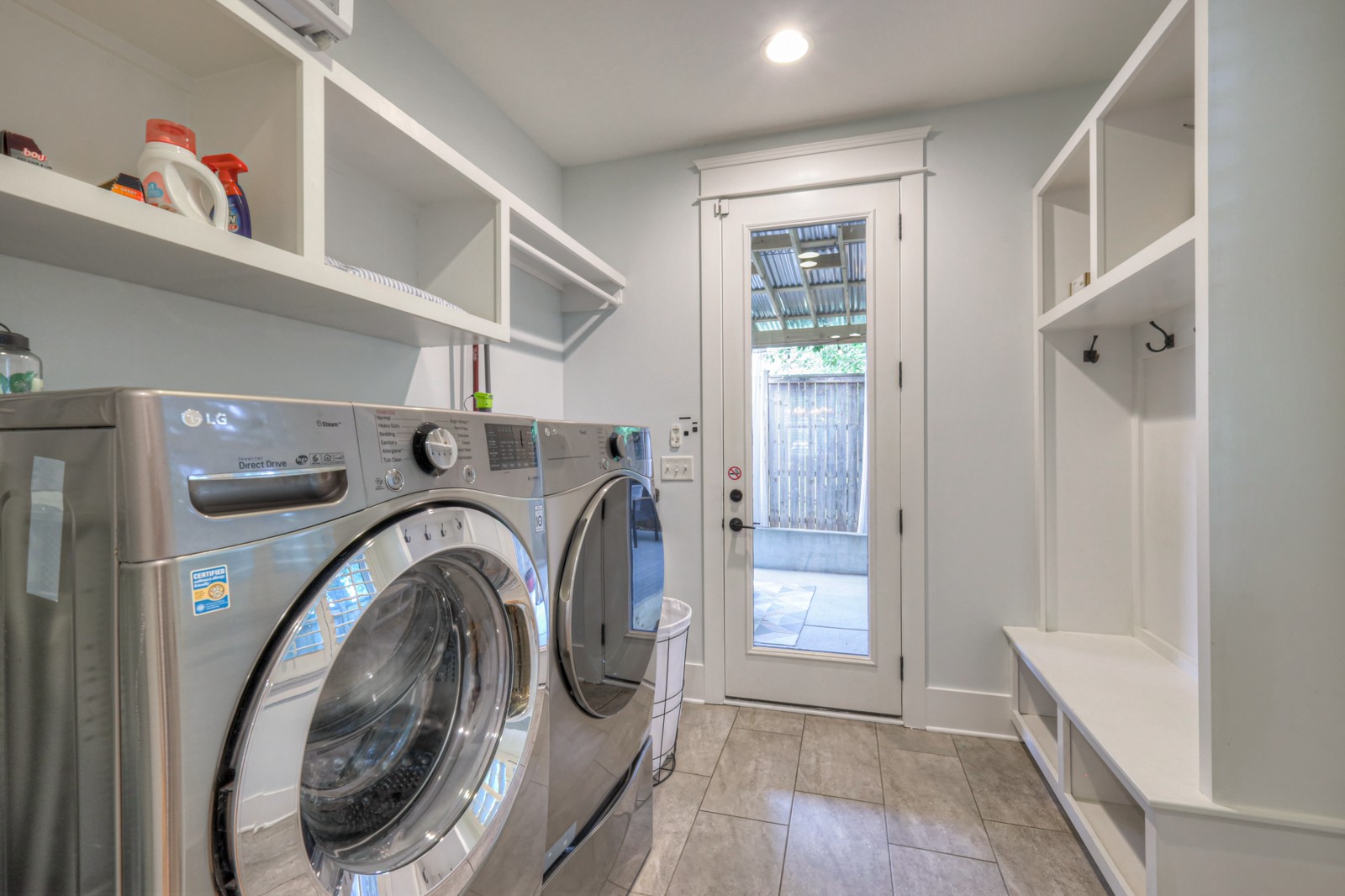 1315 Lillian St
