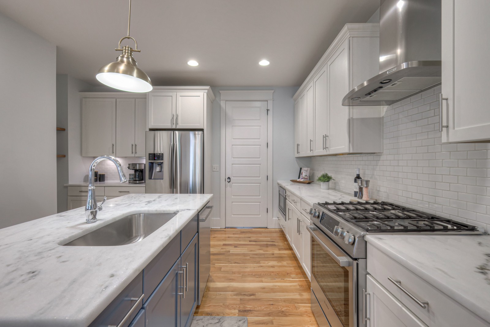 1315 Lillian St