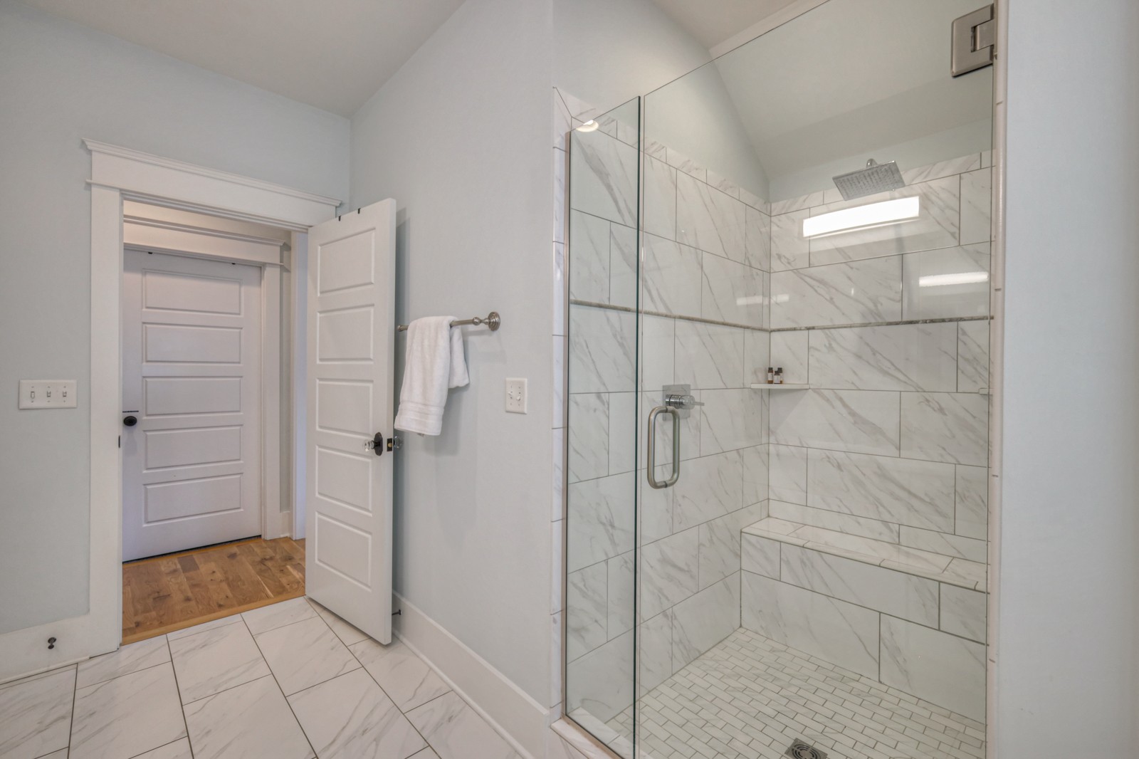 1315 Lillian St