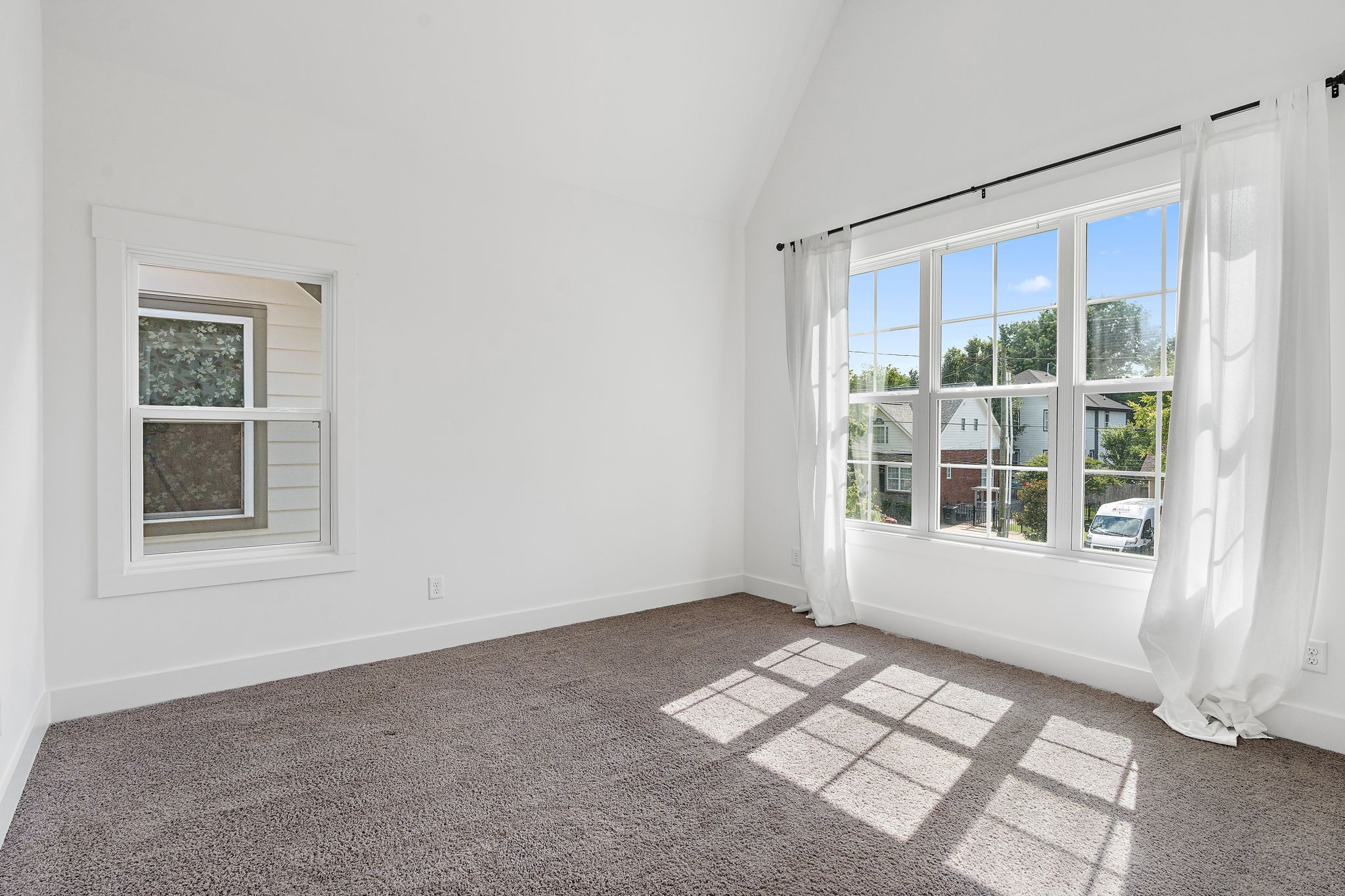 4114 Oriole Pl