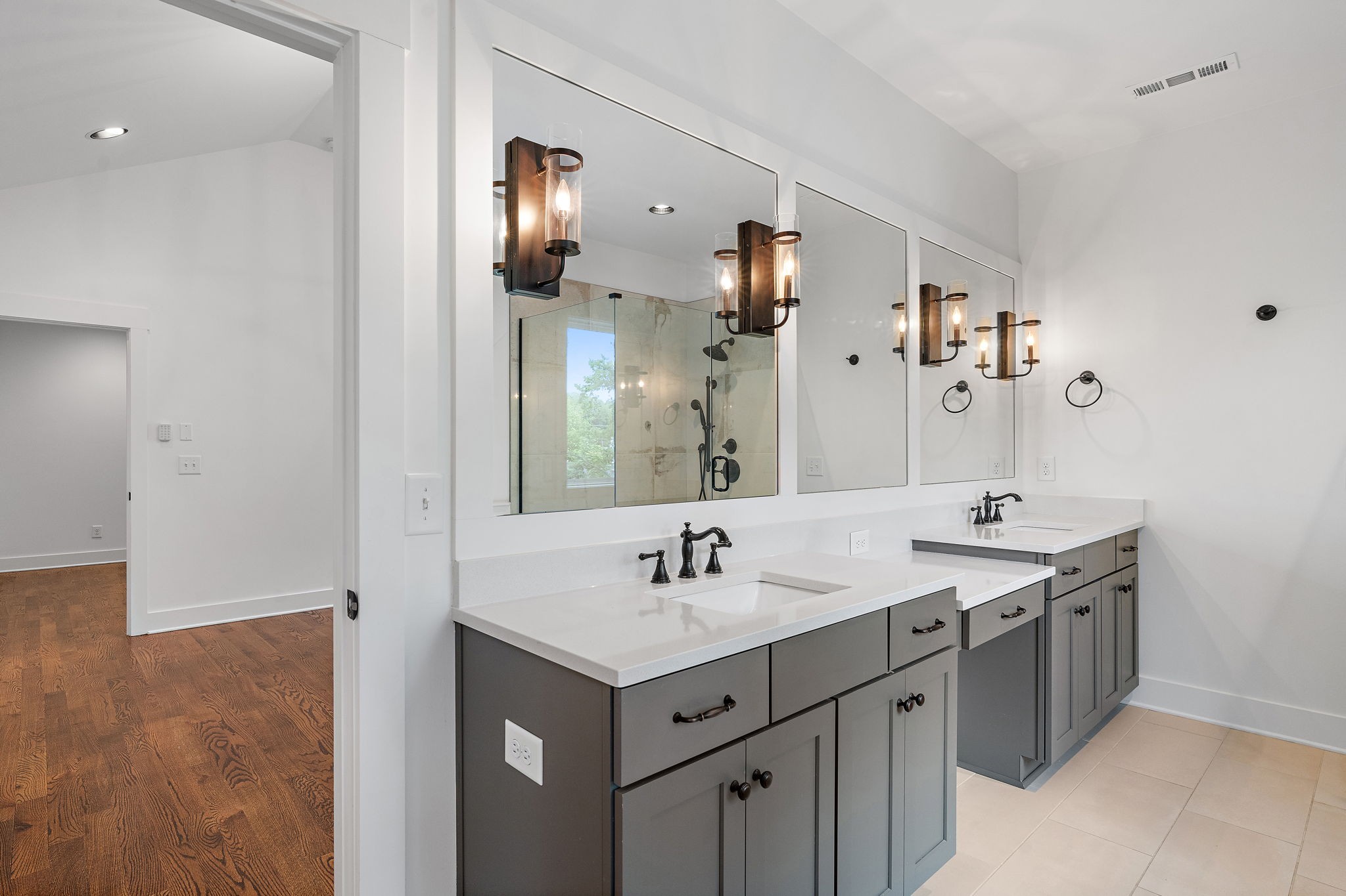 4114 Oriole Pl