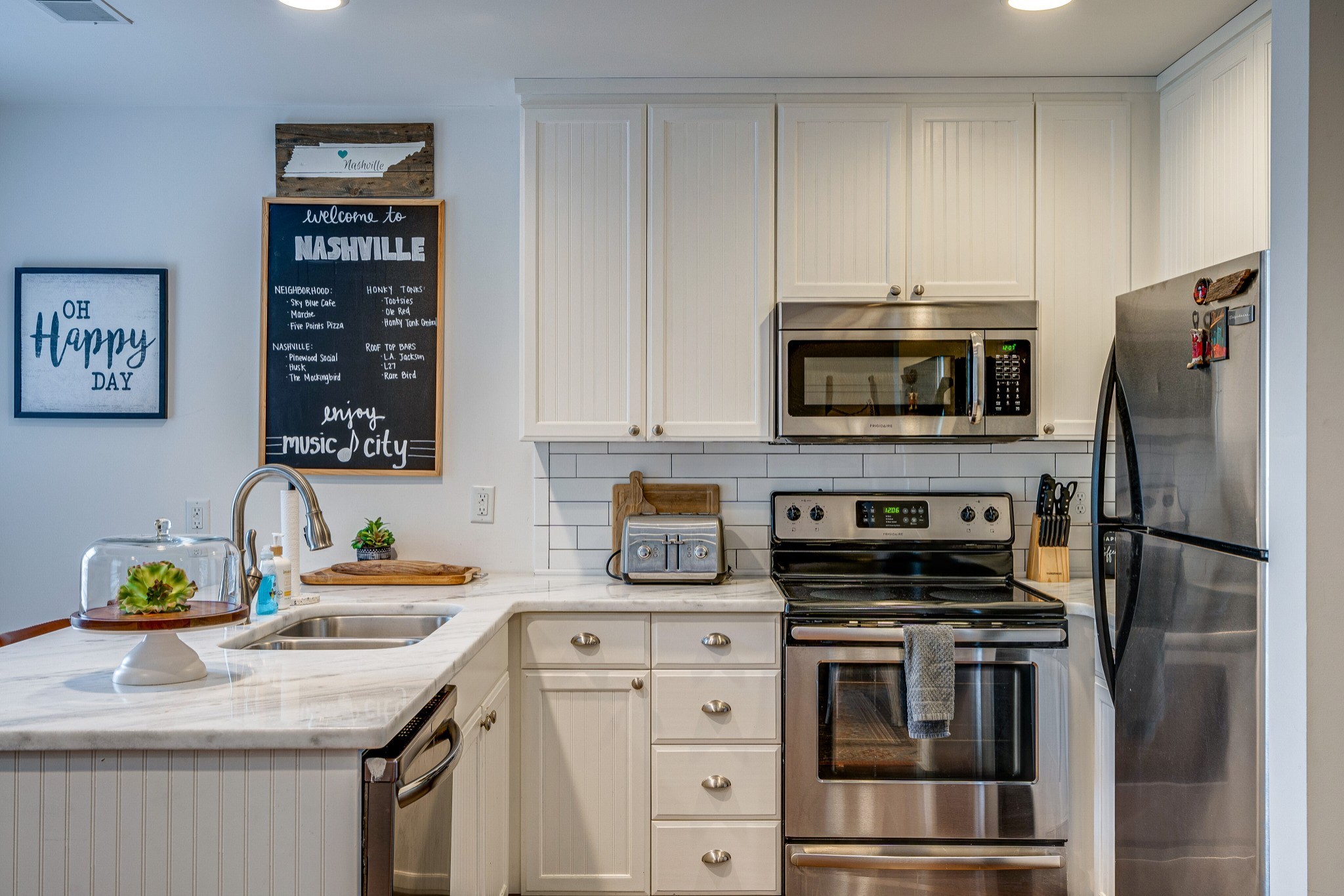 818 Fatherland St Unit: 5