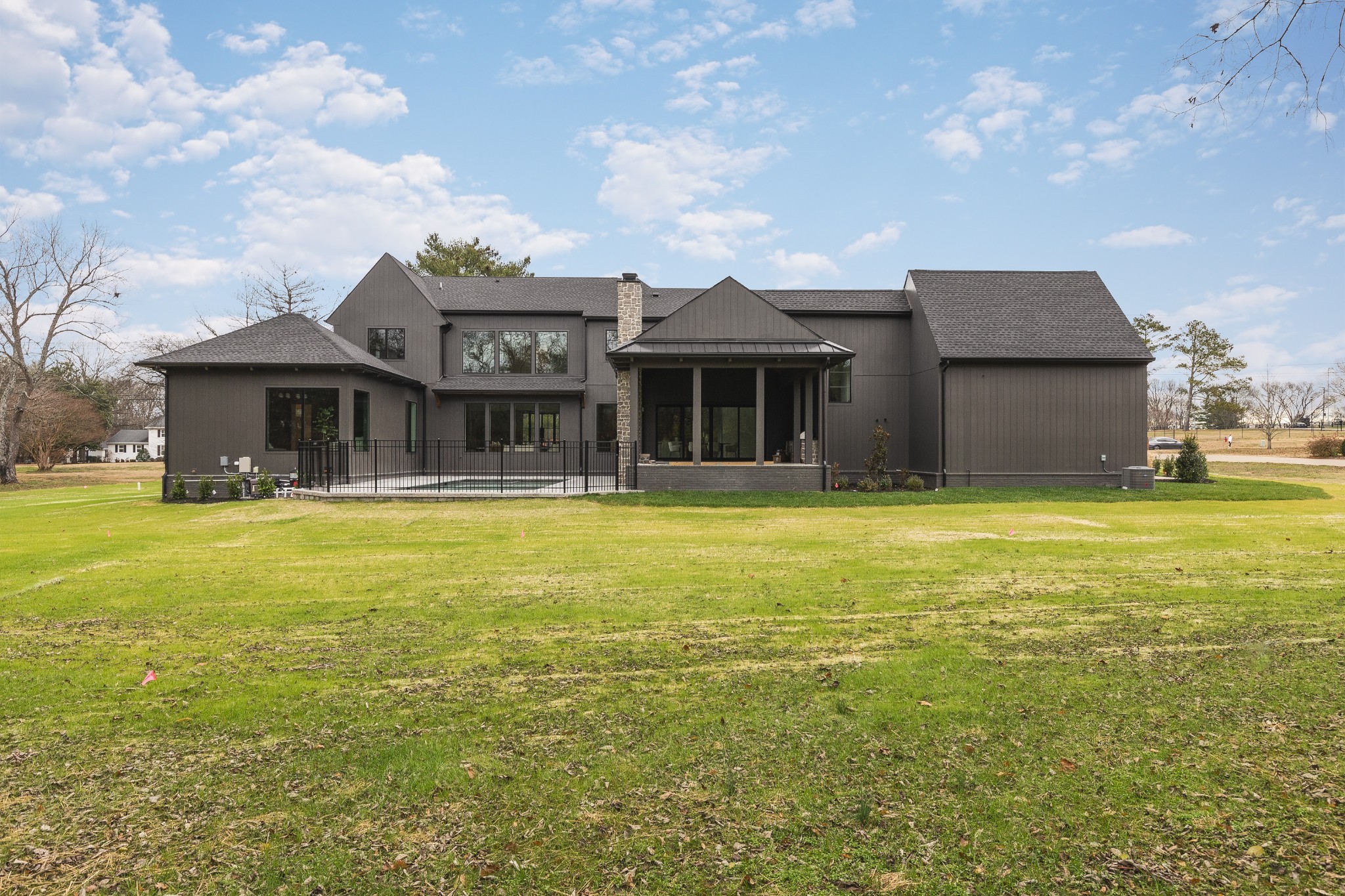 601 Granny White Pike