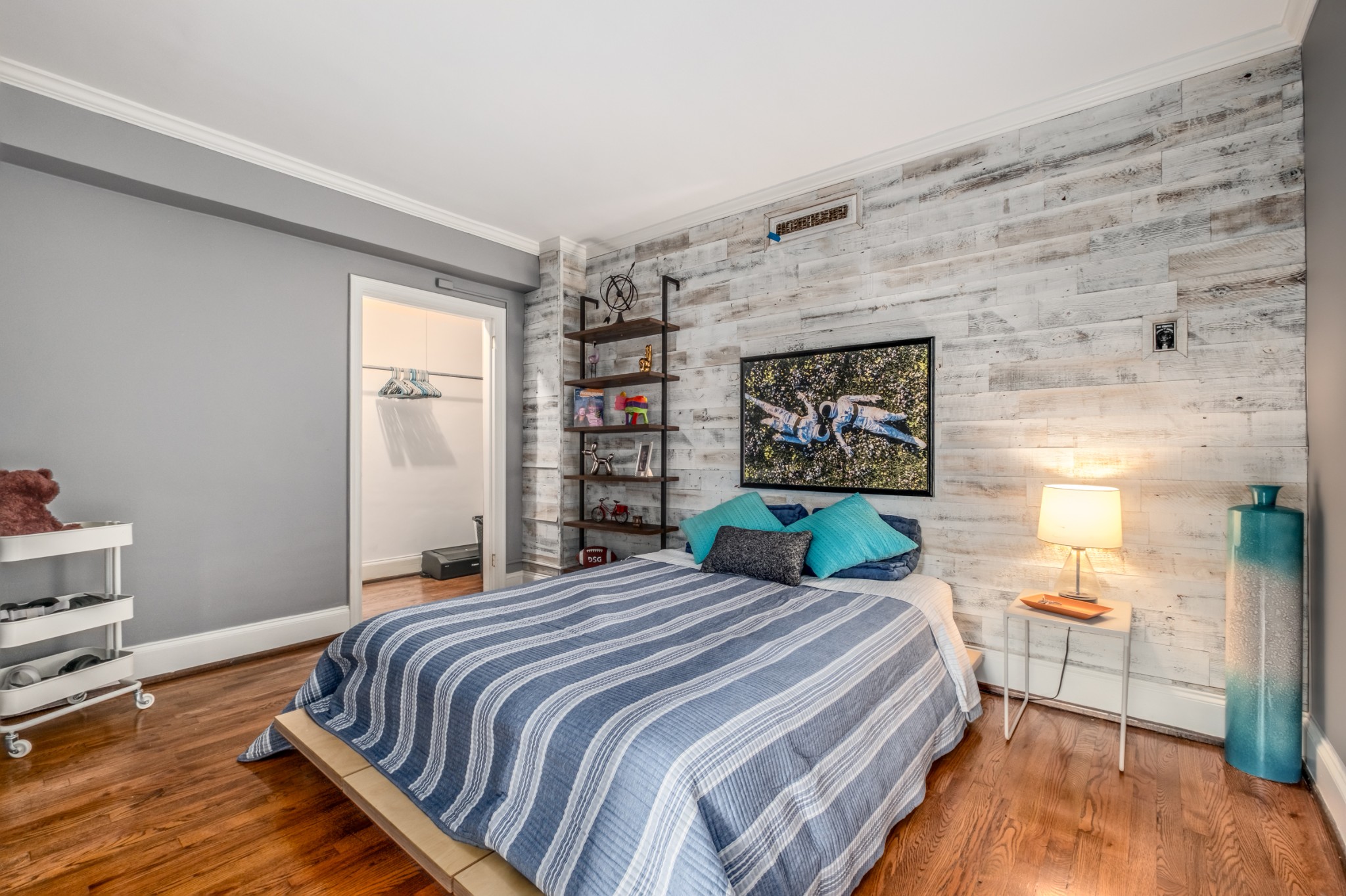 4225 Harding Pike Unit: 305