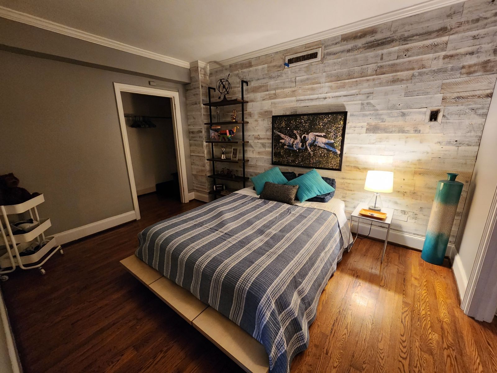 4225 Harding Pike Unit: 305