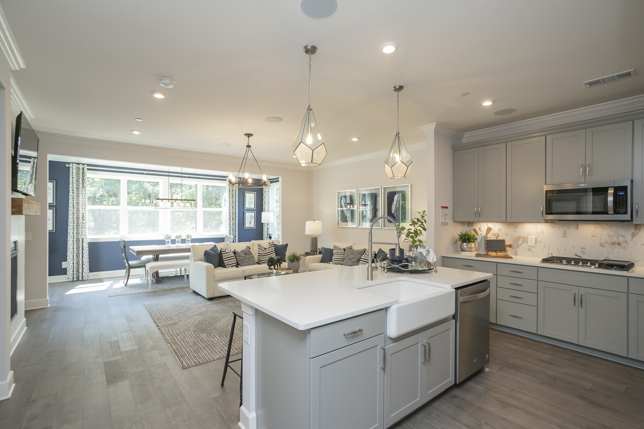 3656 Pierside Drive