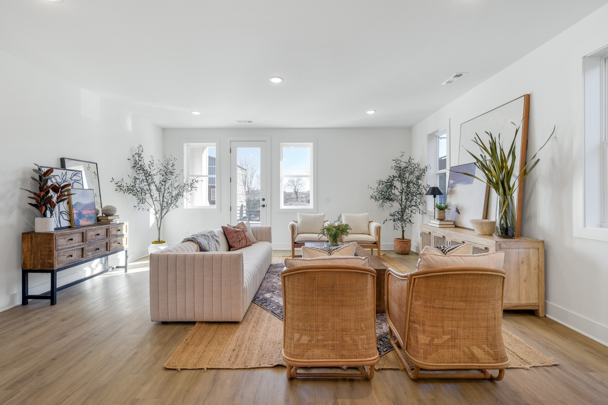 1015 Alice Street Unit: B
