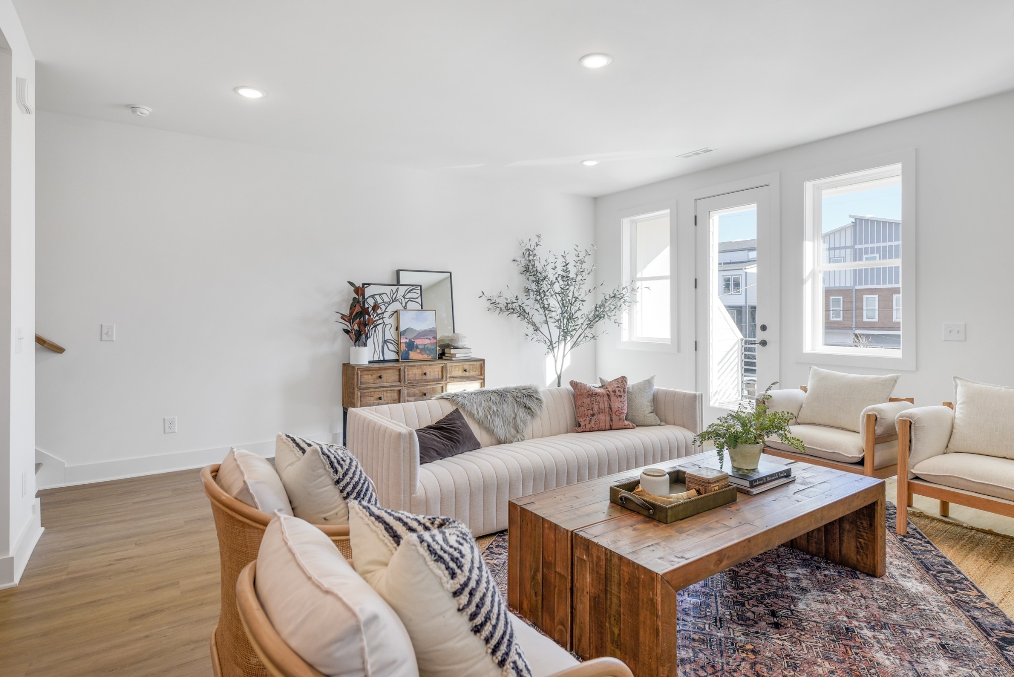 1015 Alice Street Unit: B