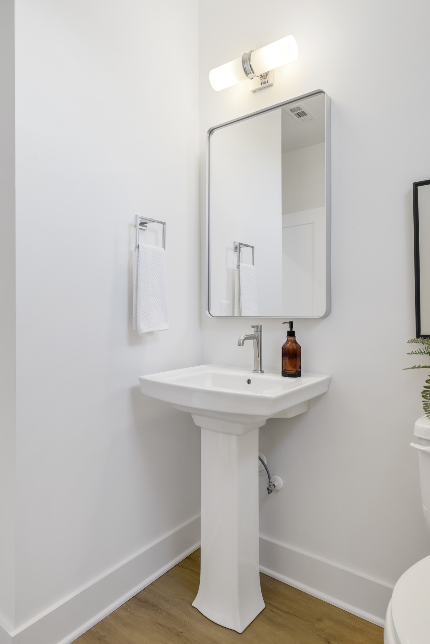 1015 Alice Street Unit: B