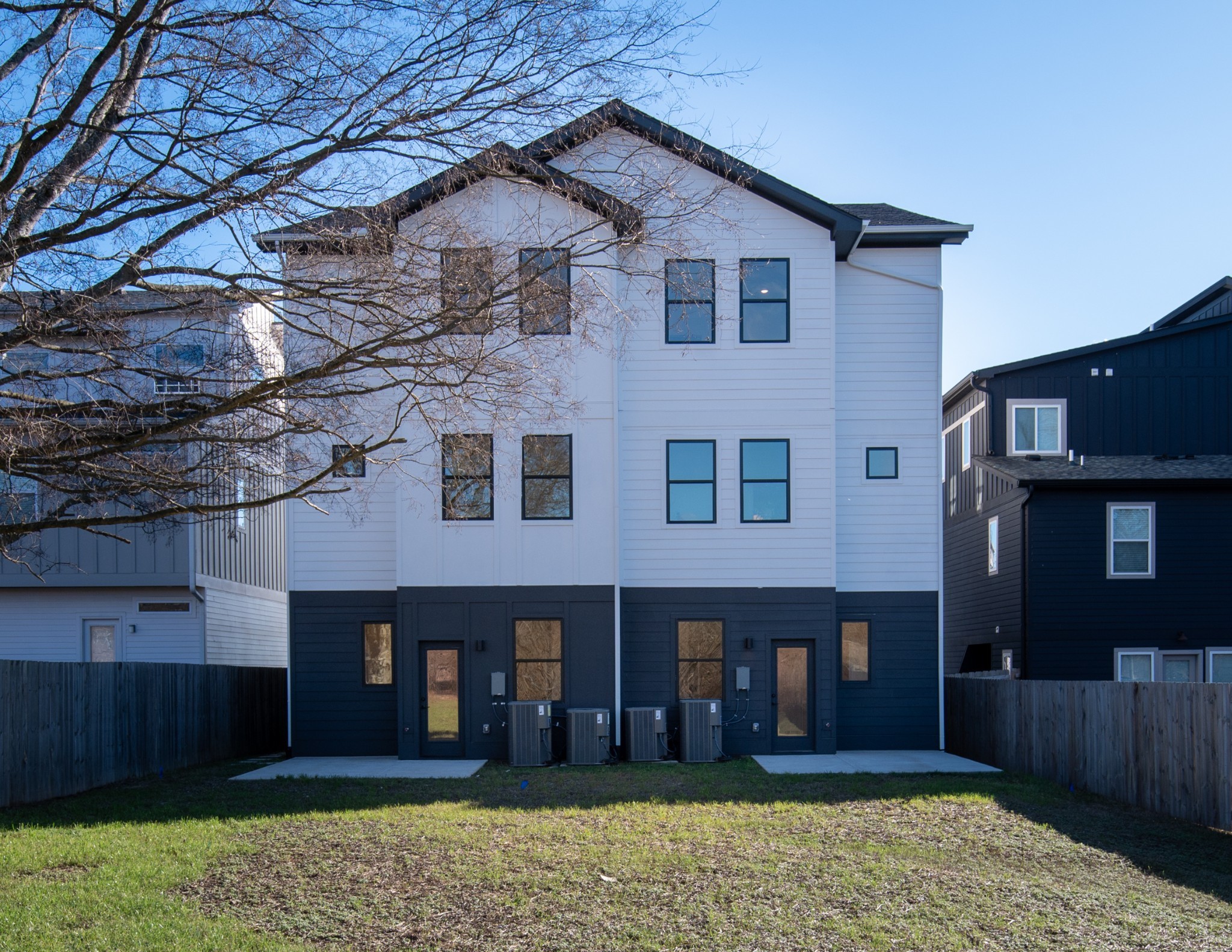 1015 Alice Street Unit: B