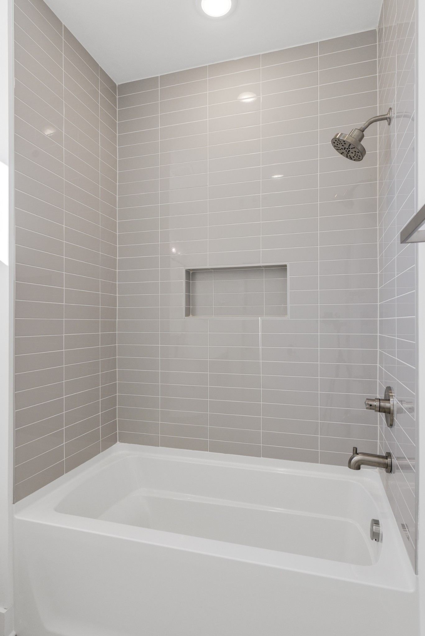 1015 Alice Street Unit: B