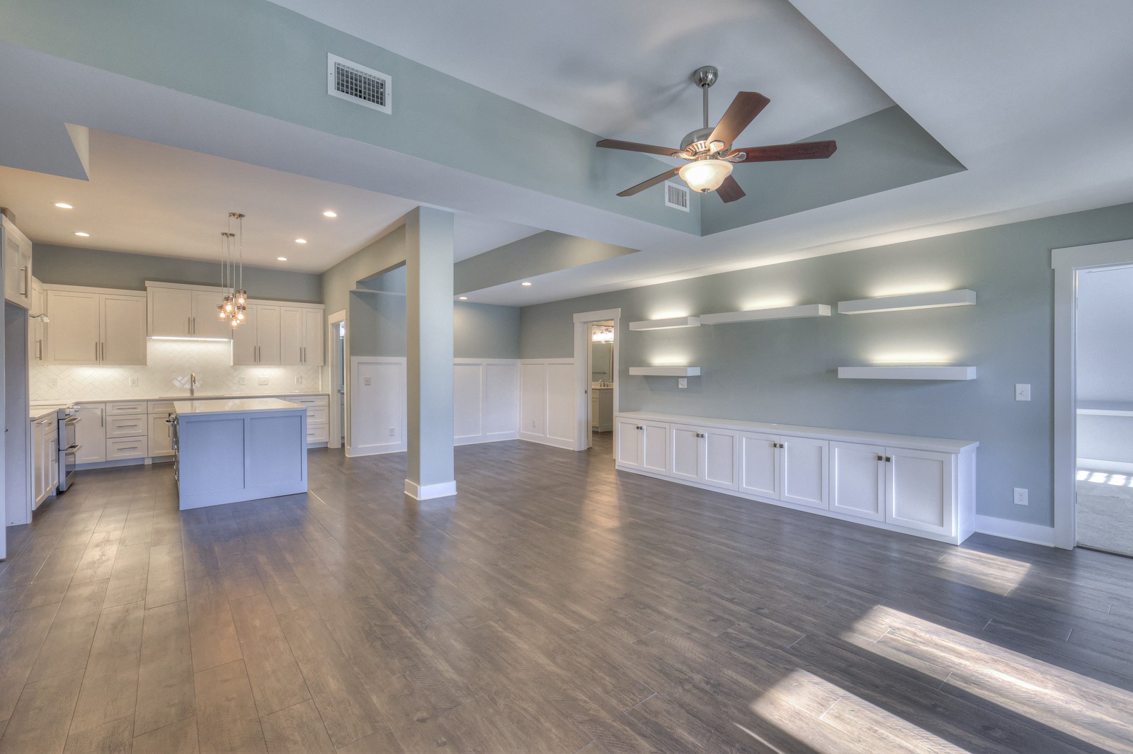 125 Paddock Place Dr