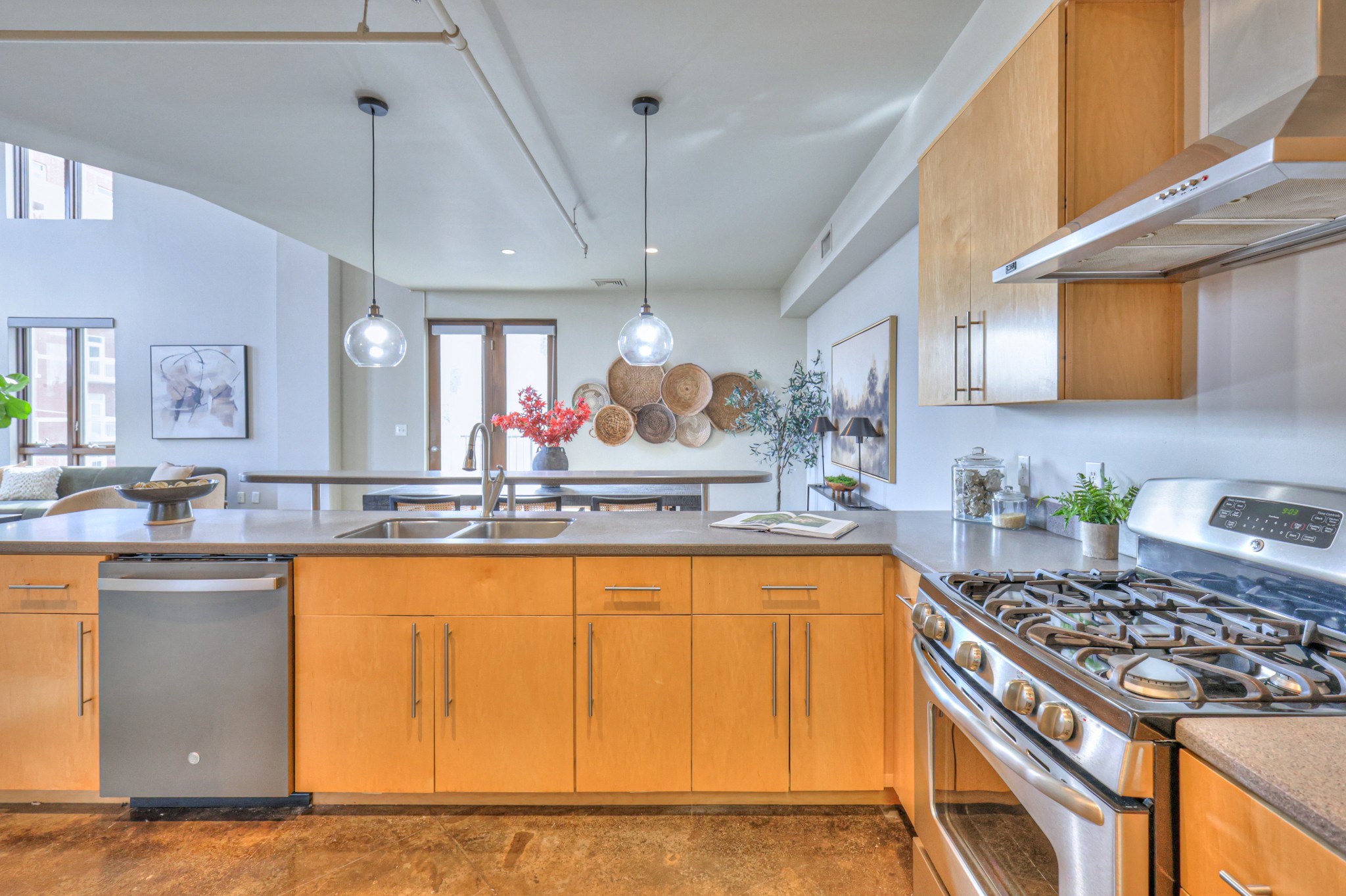 3014 Hedrick St Unit: 501