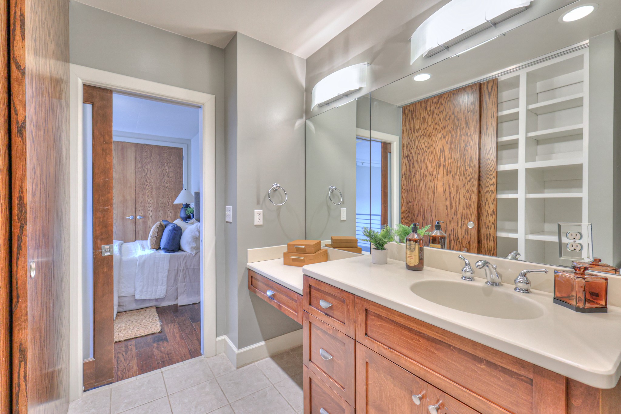 3014 Hedrick St Unit: 501