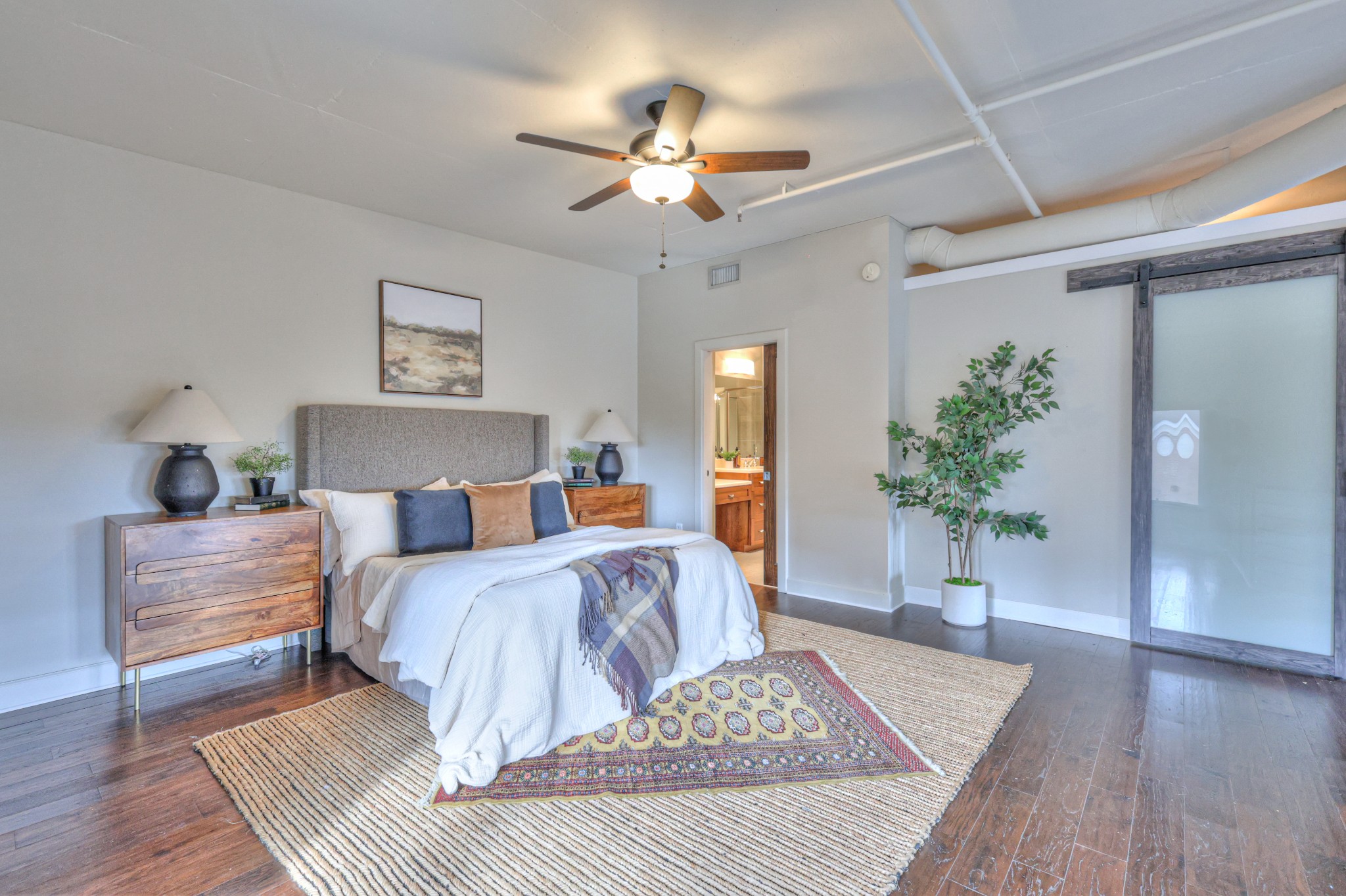 3014 Hedrick St Unit: 501