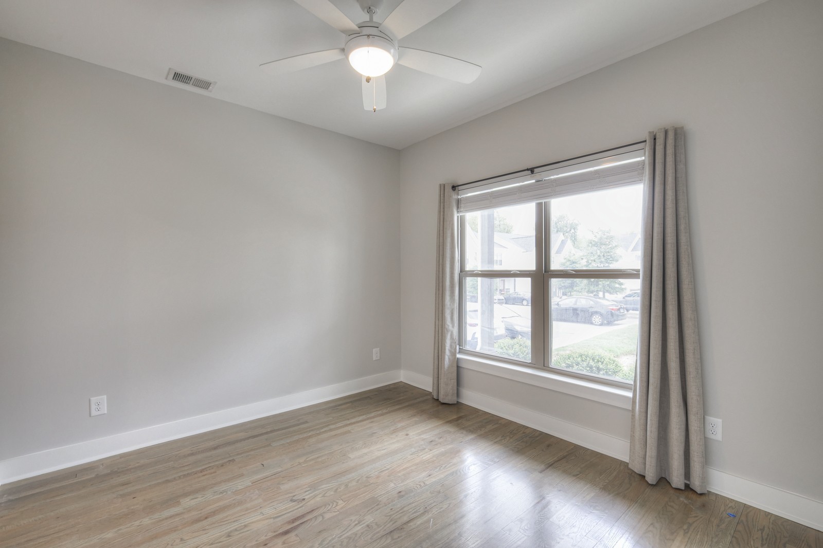 200 Thompson Park Dr