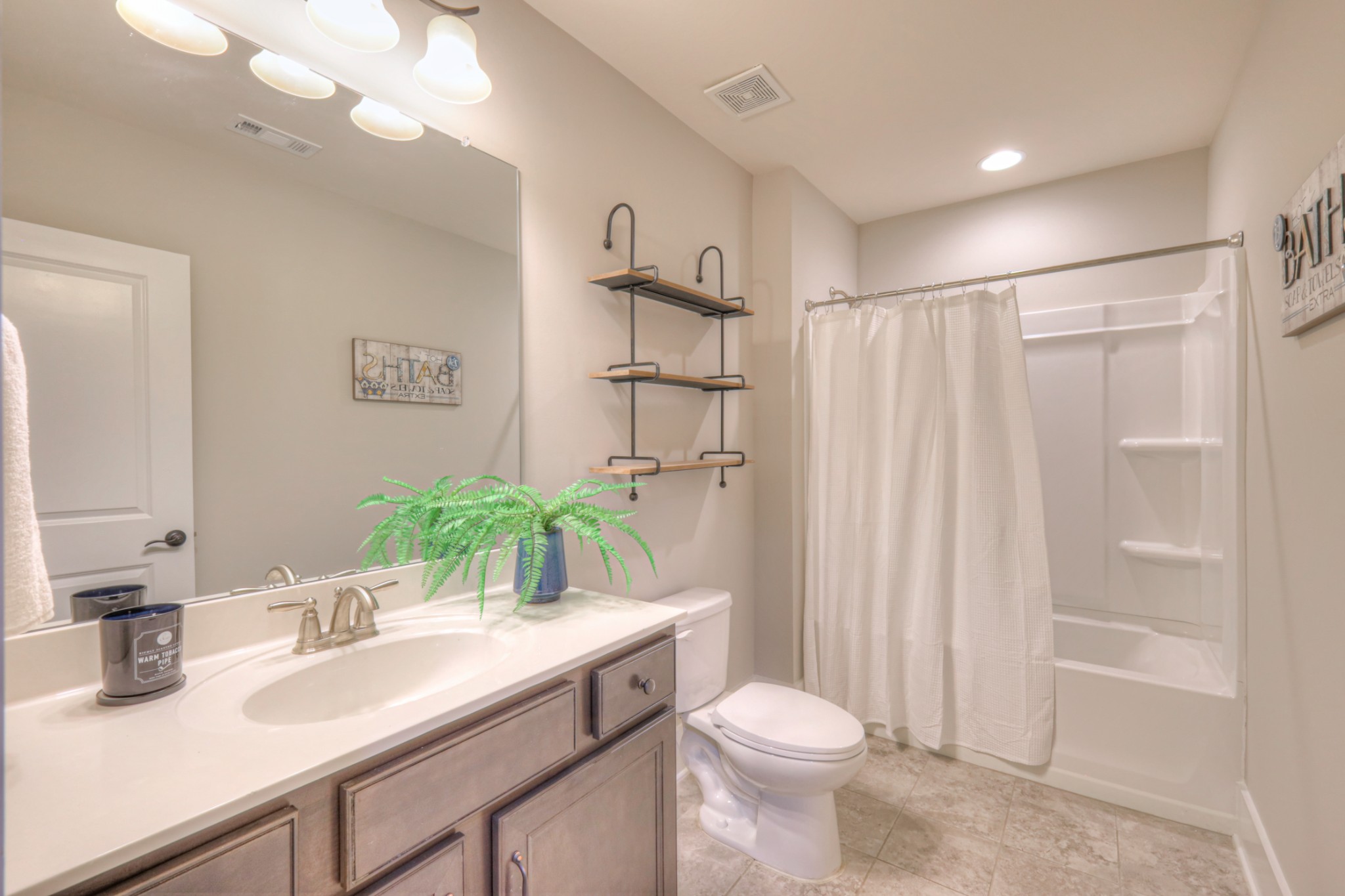 1086 Amelia Park Dr