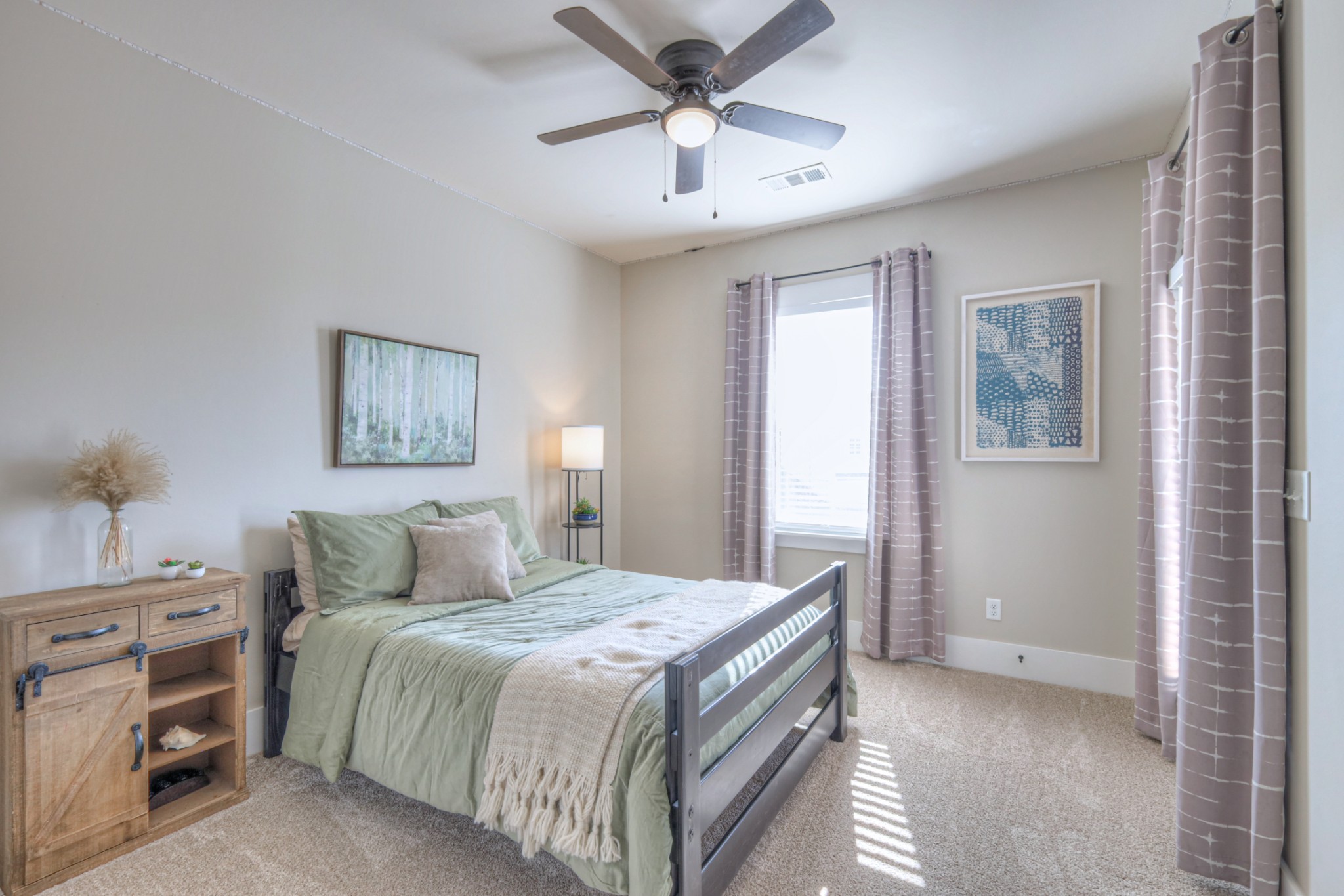 1086 Amelia Park Dr