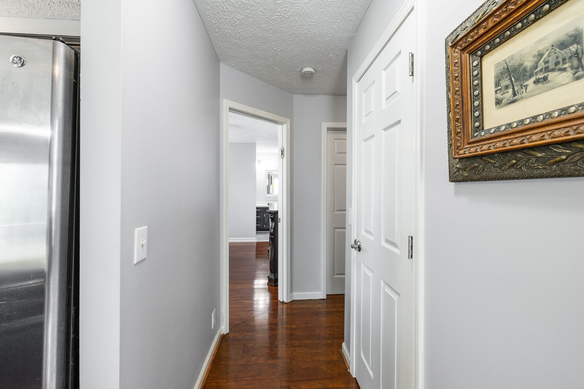 104 Parkwood Ln