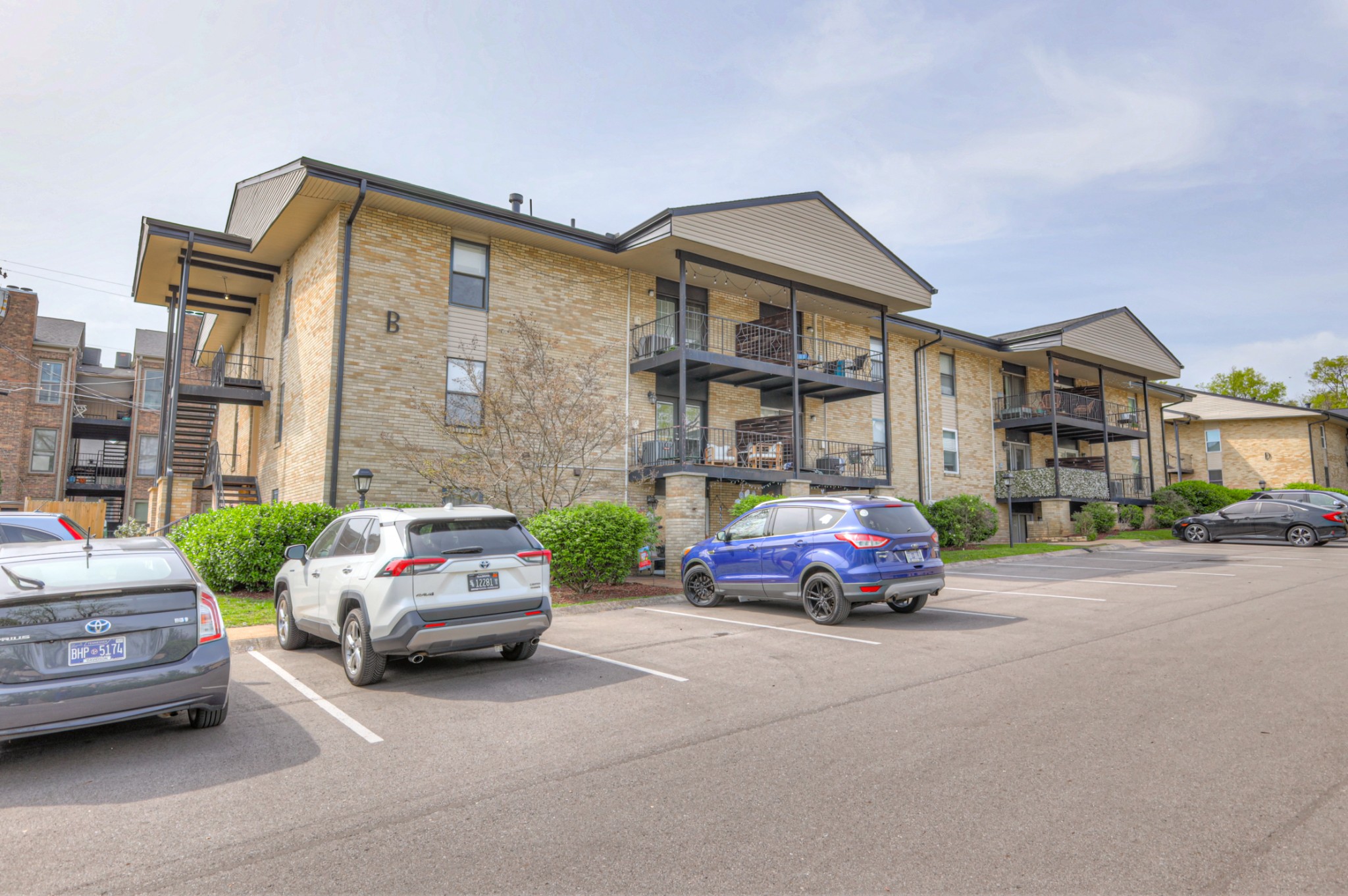 4425 Westlawn Dr Unit: B103