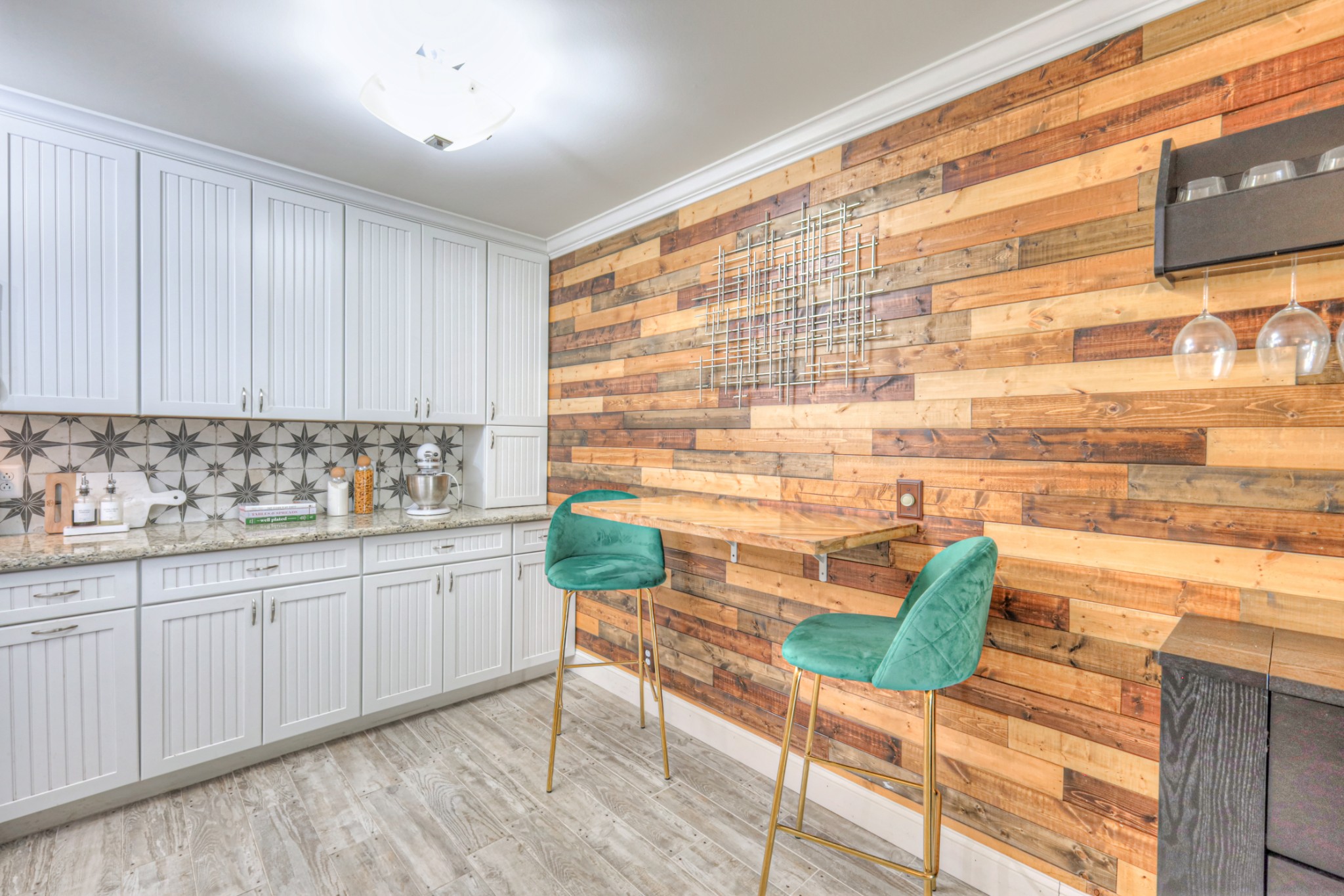 4425 Westlawn Dr Unit: B103