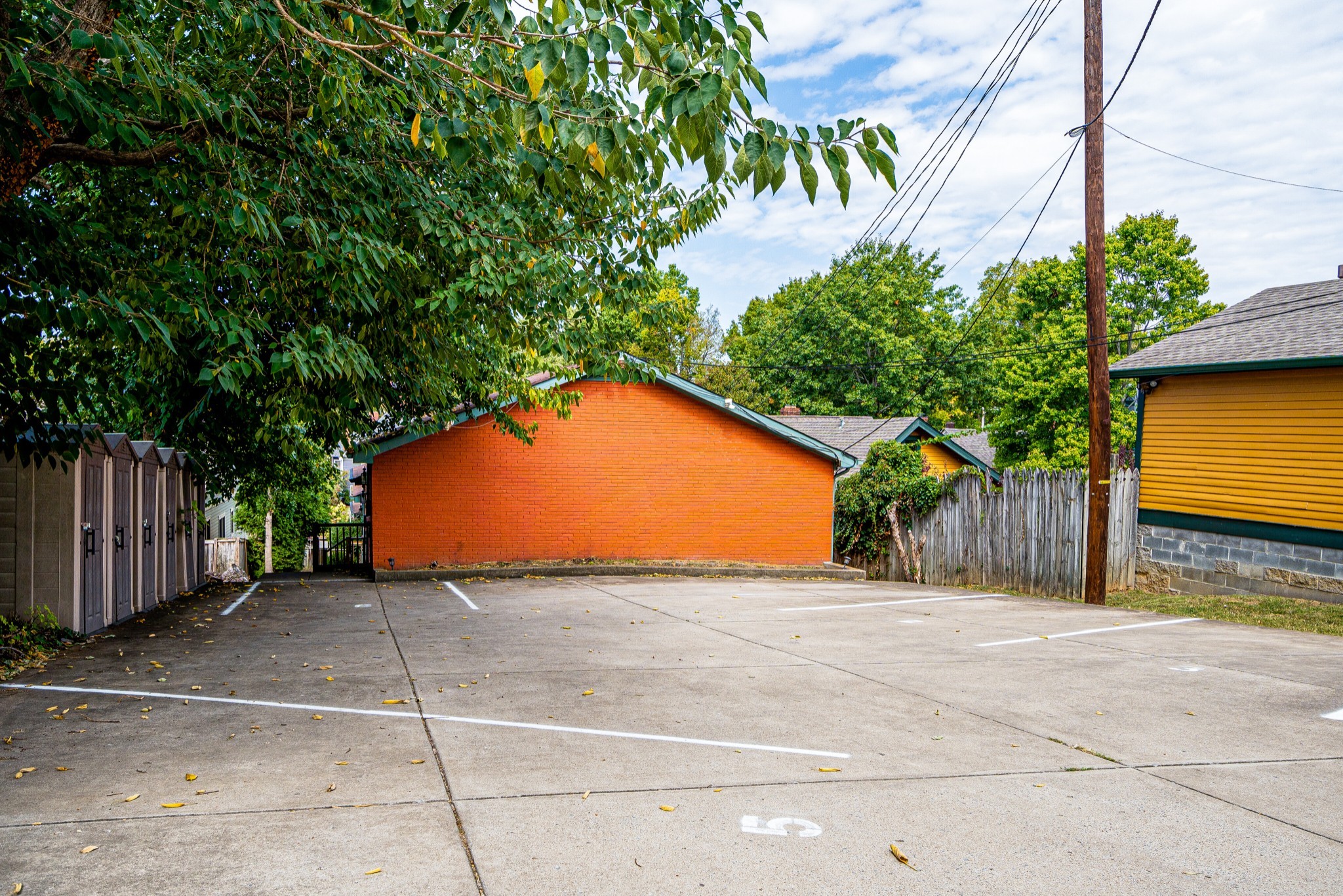 818 Fatherland St Unit: 5