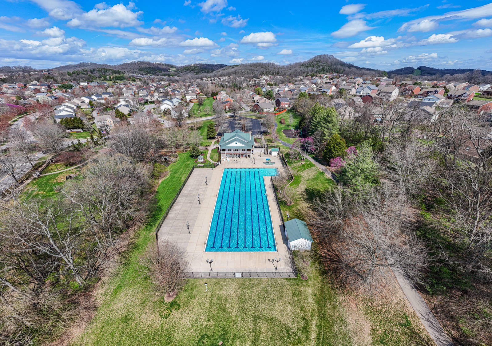 1407 Hanson Dr
