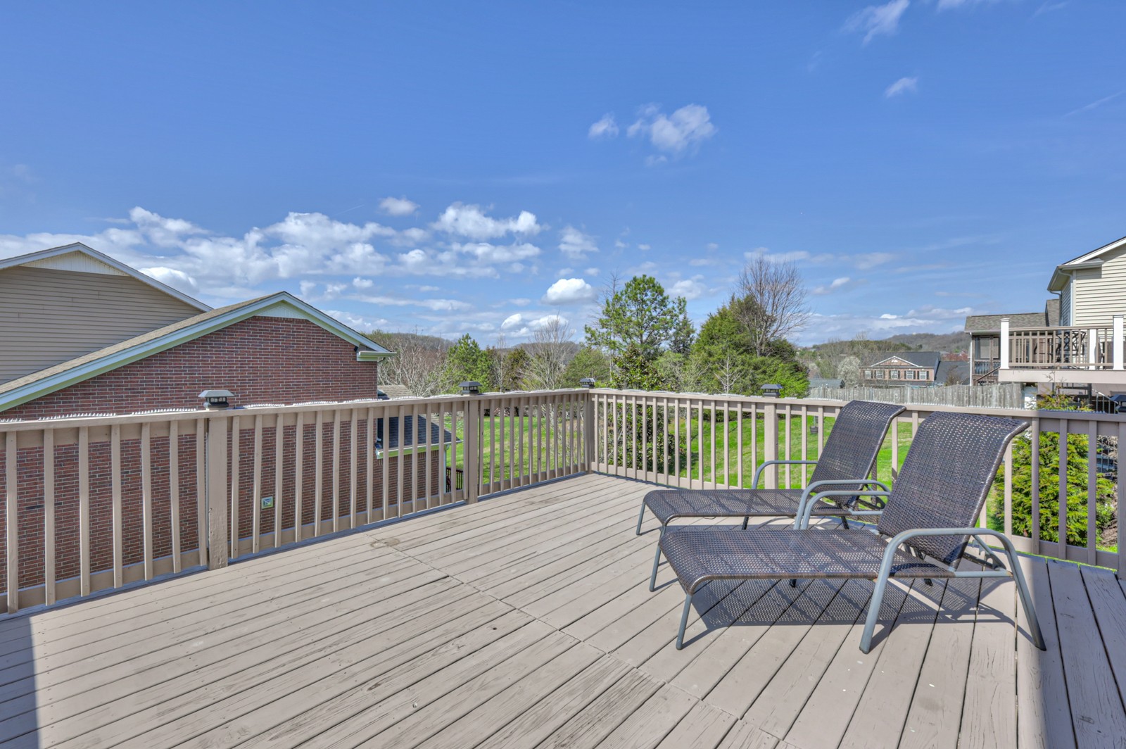 1407 Hanson Dr