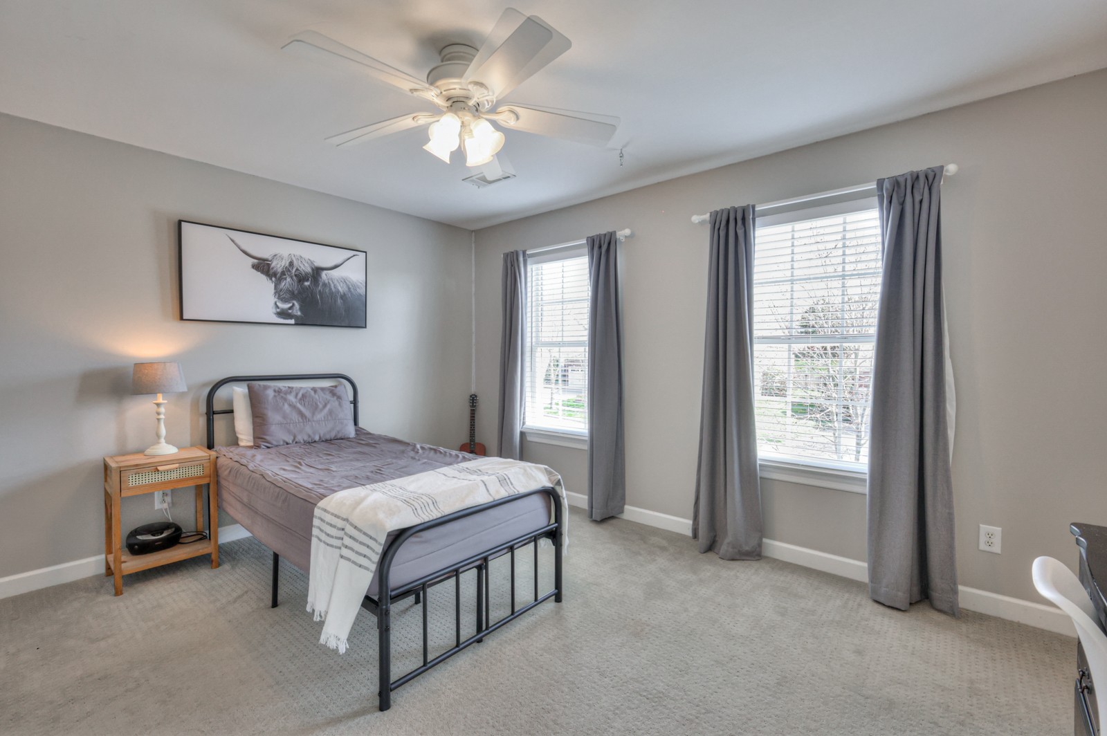 1407 Hanson Dr