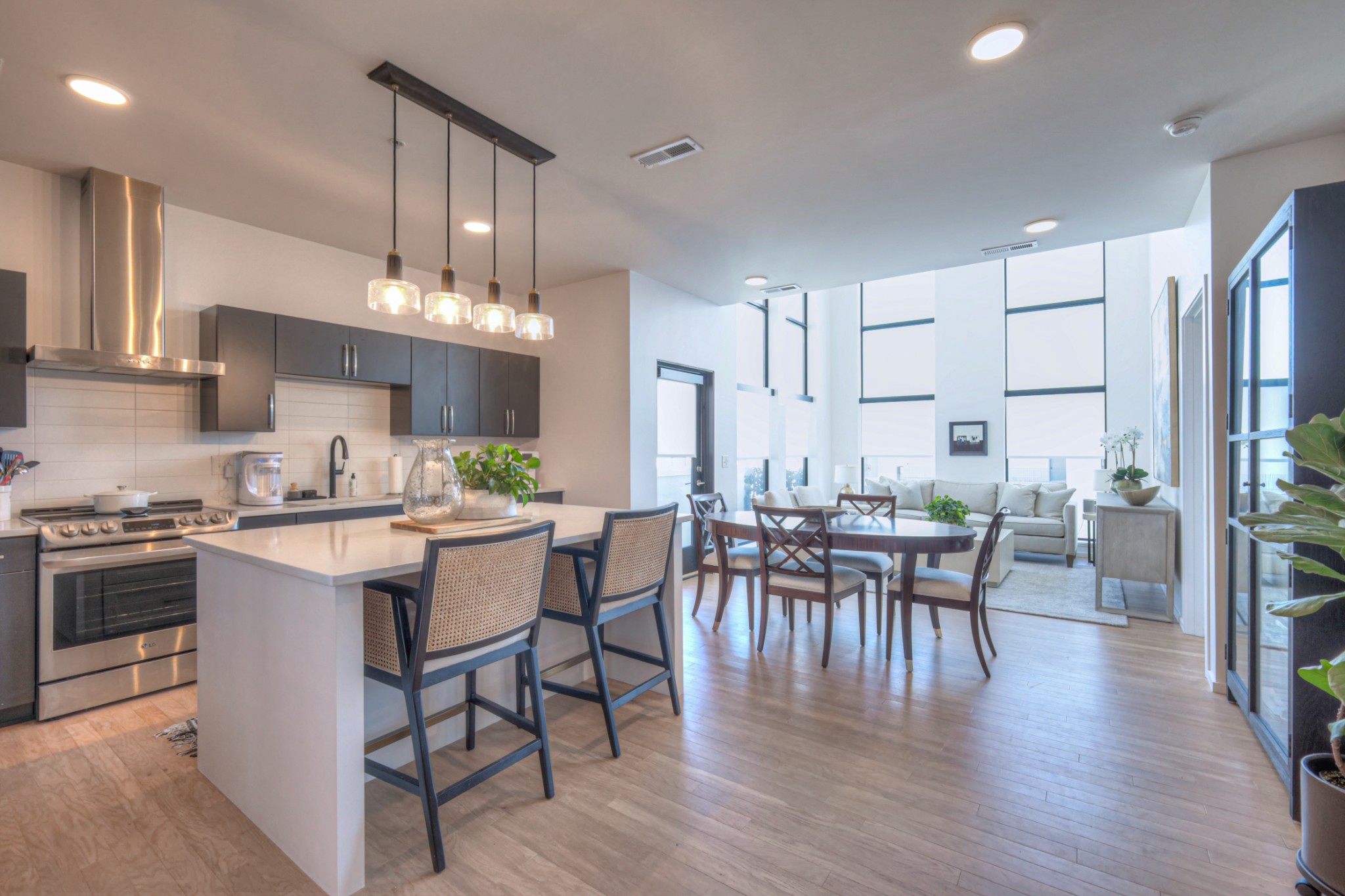 806 Olympic St Unit: 510