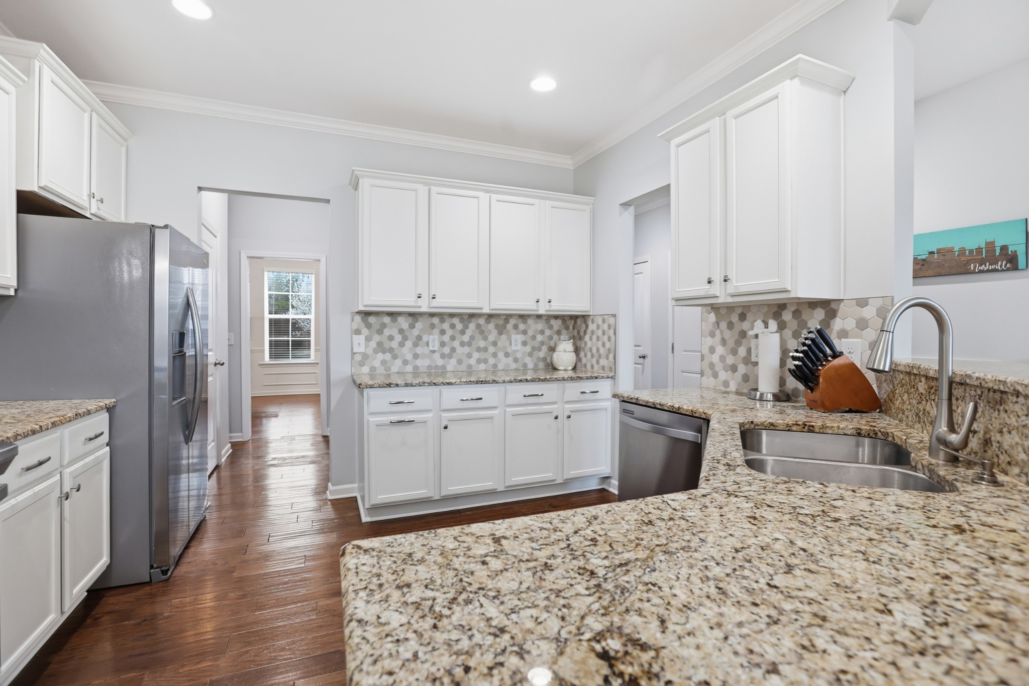 2104 Bluejay Ct